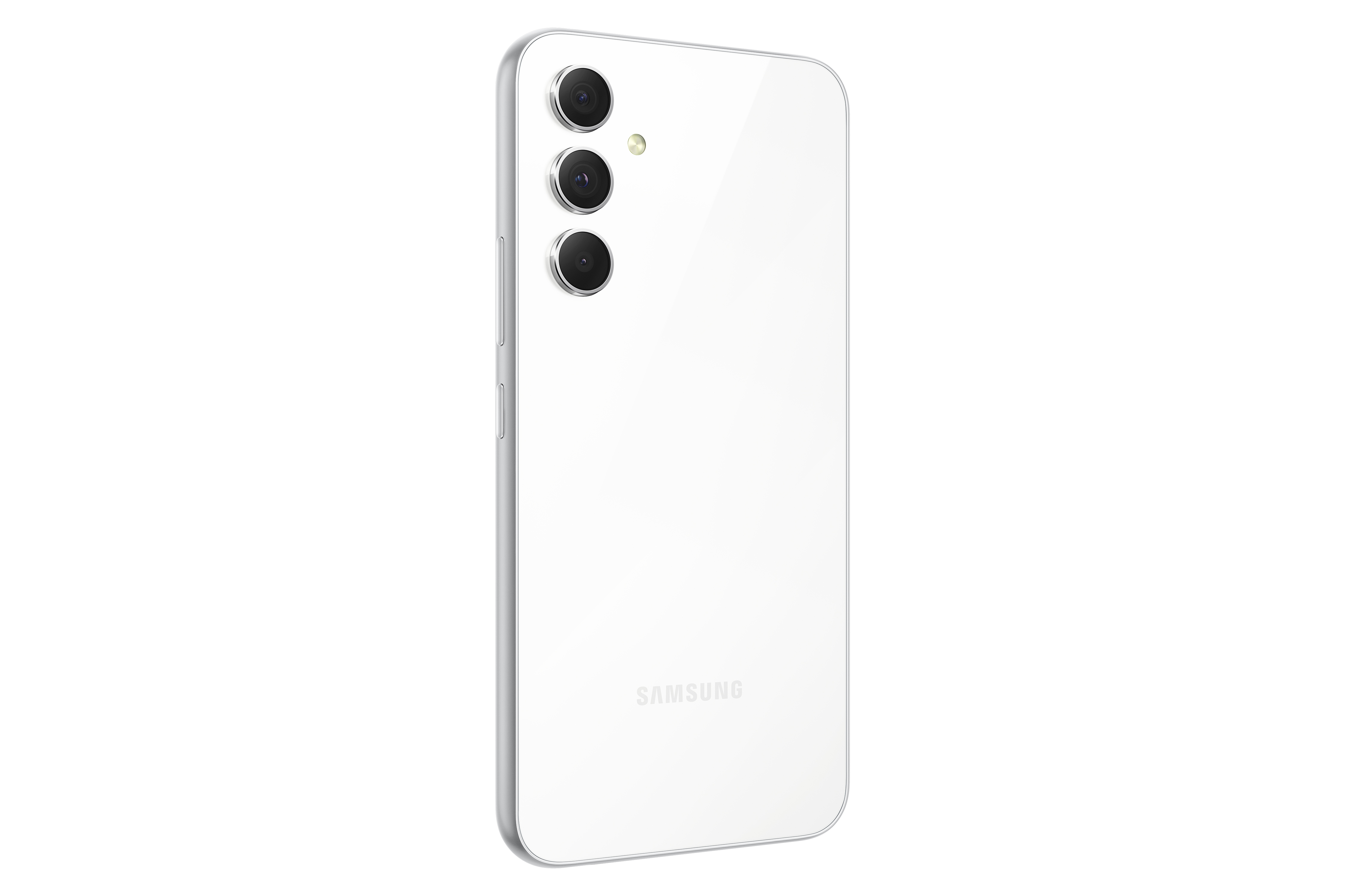 Beyaz akıllı telefonun arka görünümü. Üç kamera ve Samsung logosunu gösterir. Şık bir tasarıma sahip.