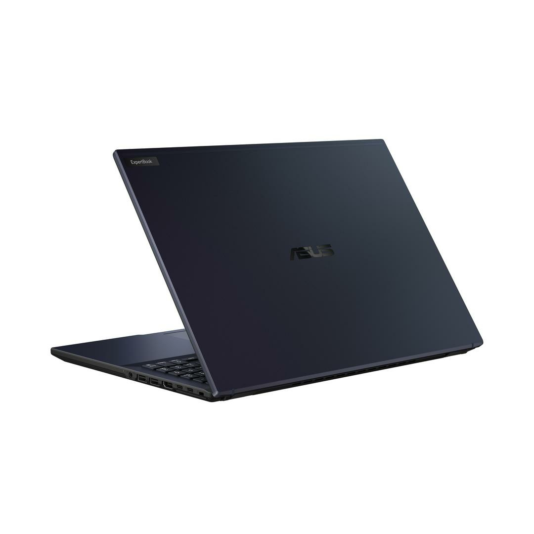 Un foglio informativo del prodotto con testo e tabella su una lavatrice.