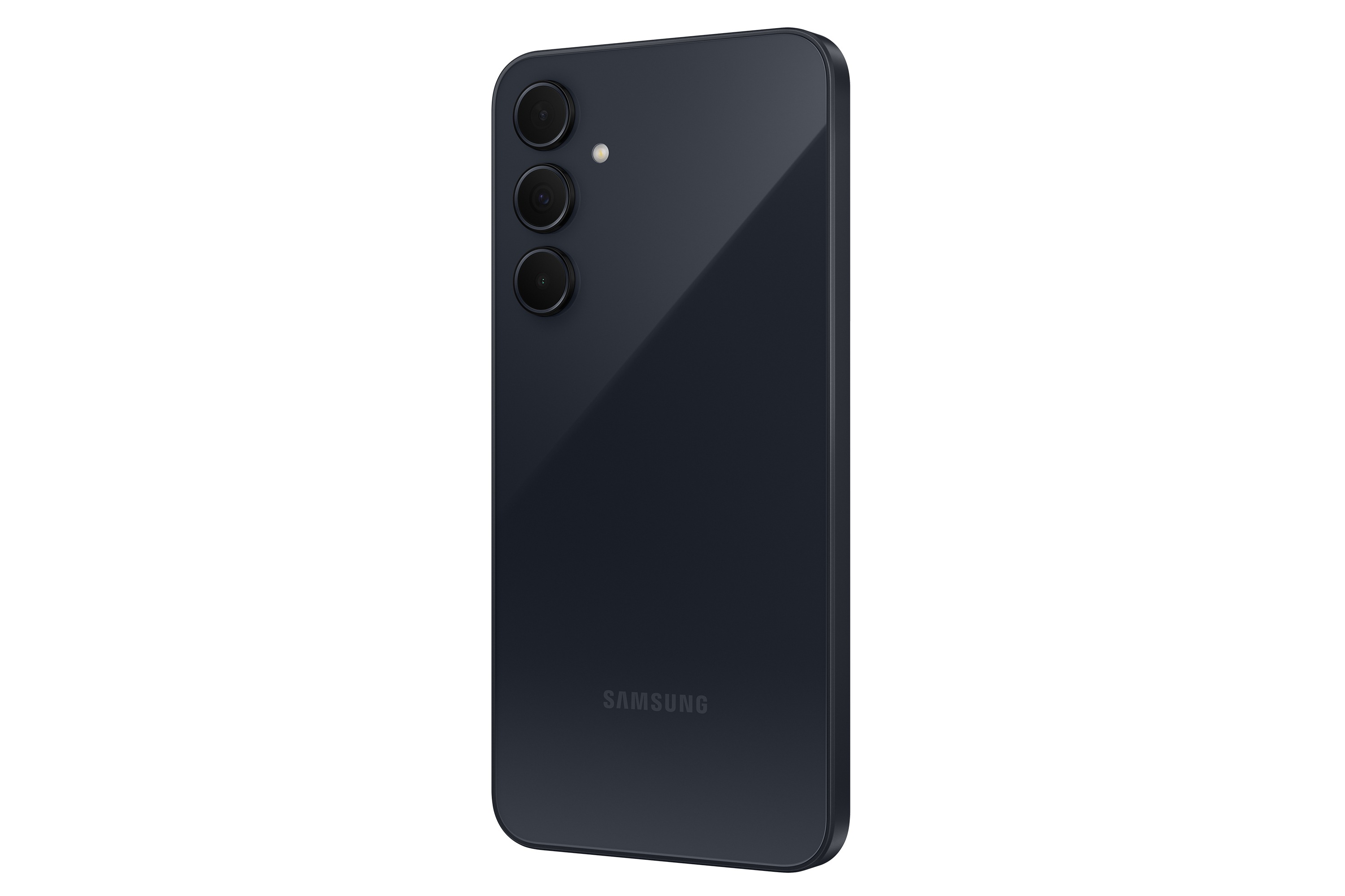 Parte trasera de un teléfono Samsung azul oscuro con tres cámaras alineadas verticalmente y el logotipo de Samsung.