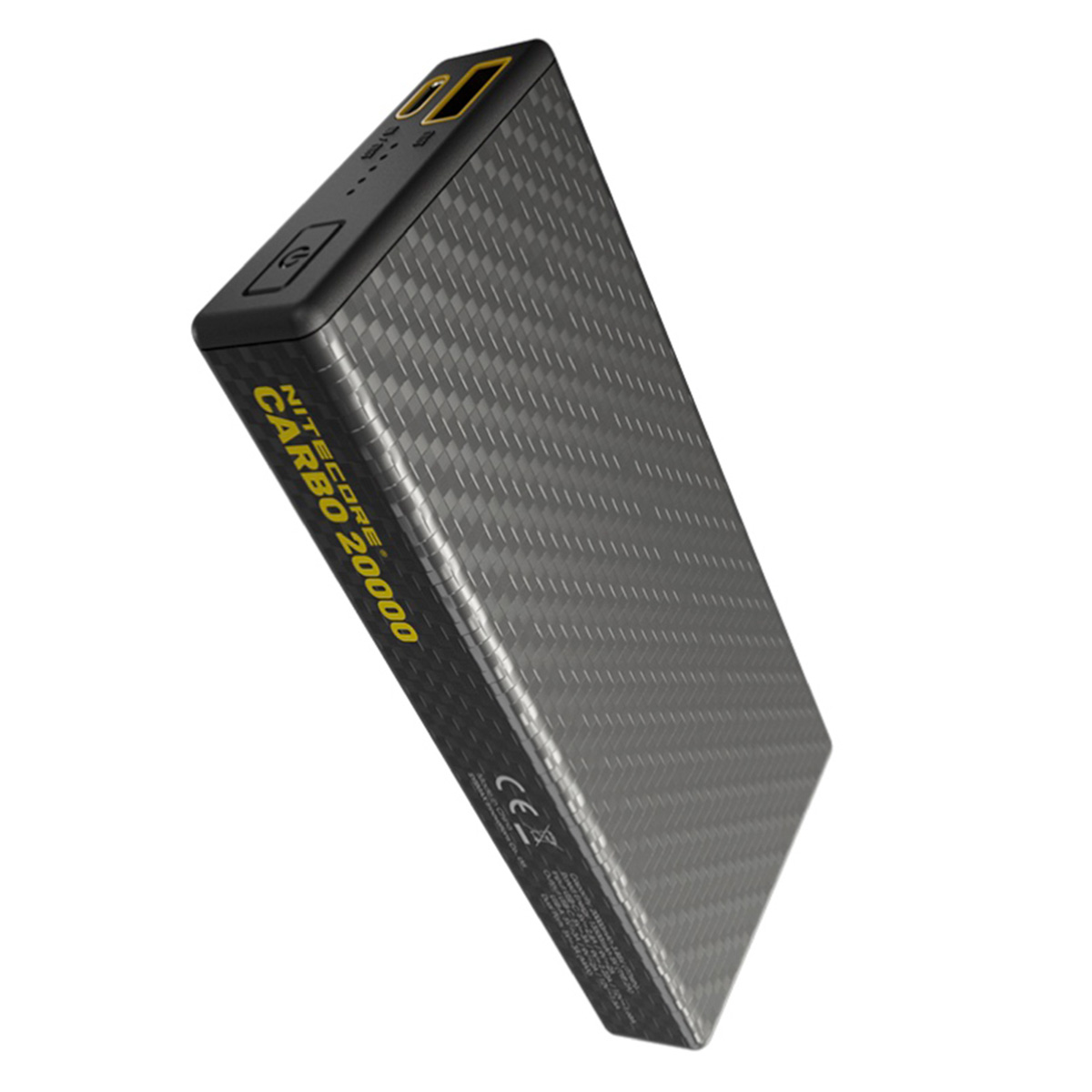 Een zwarte en grijze powerbank met een koolstofvezeltextuur en een geel logo.