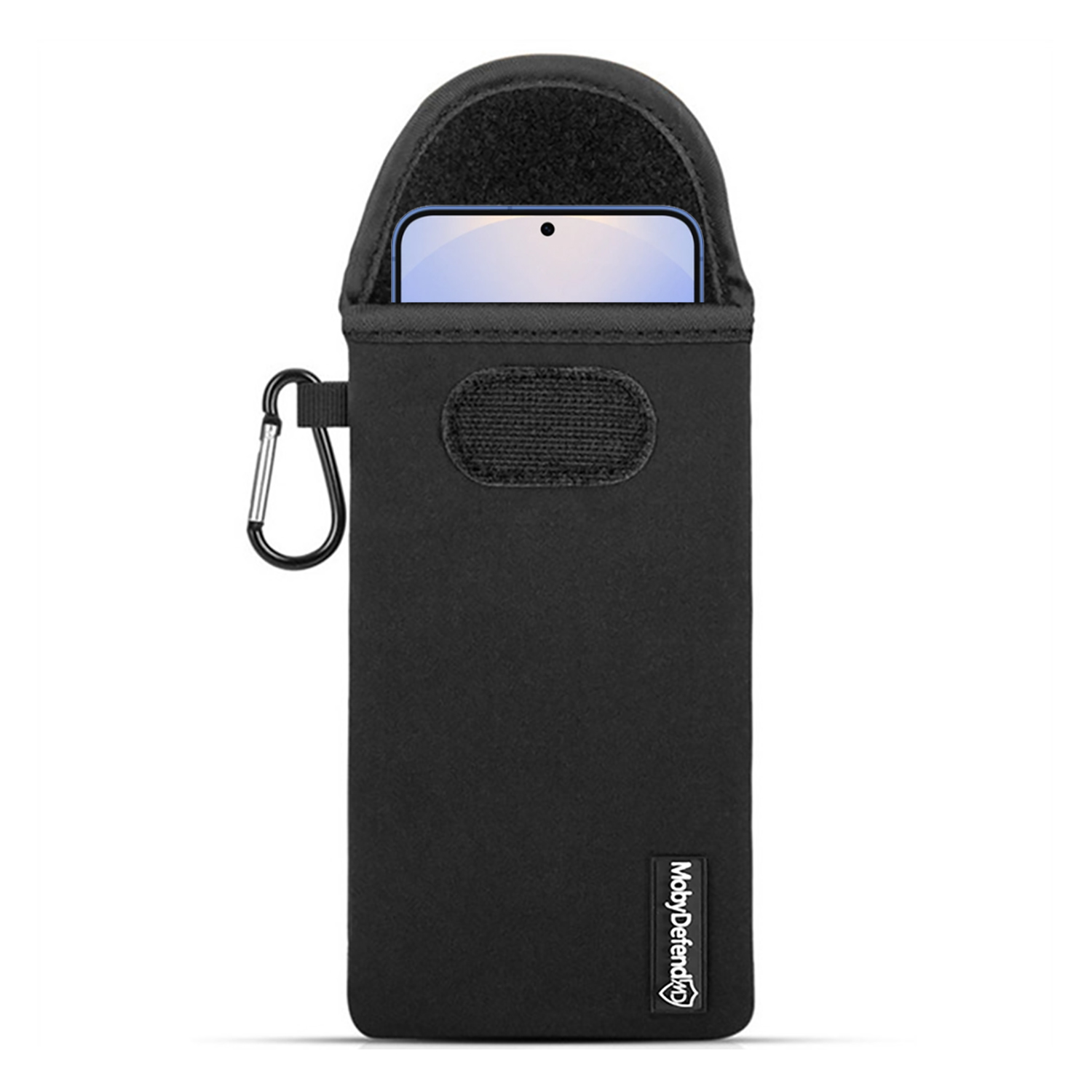 Een zwarte telefoonhoes met een zilveren karabijnhaak en een telefoon erin.