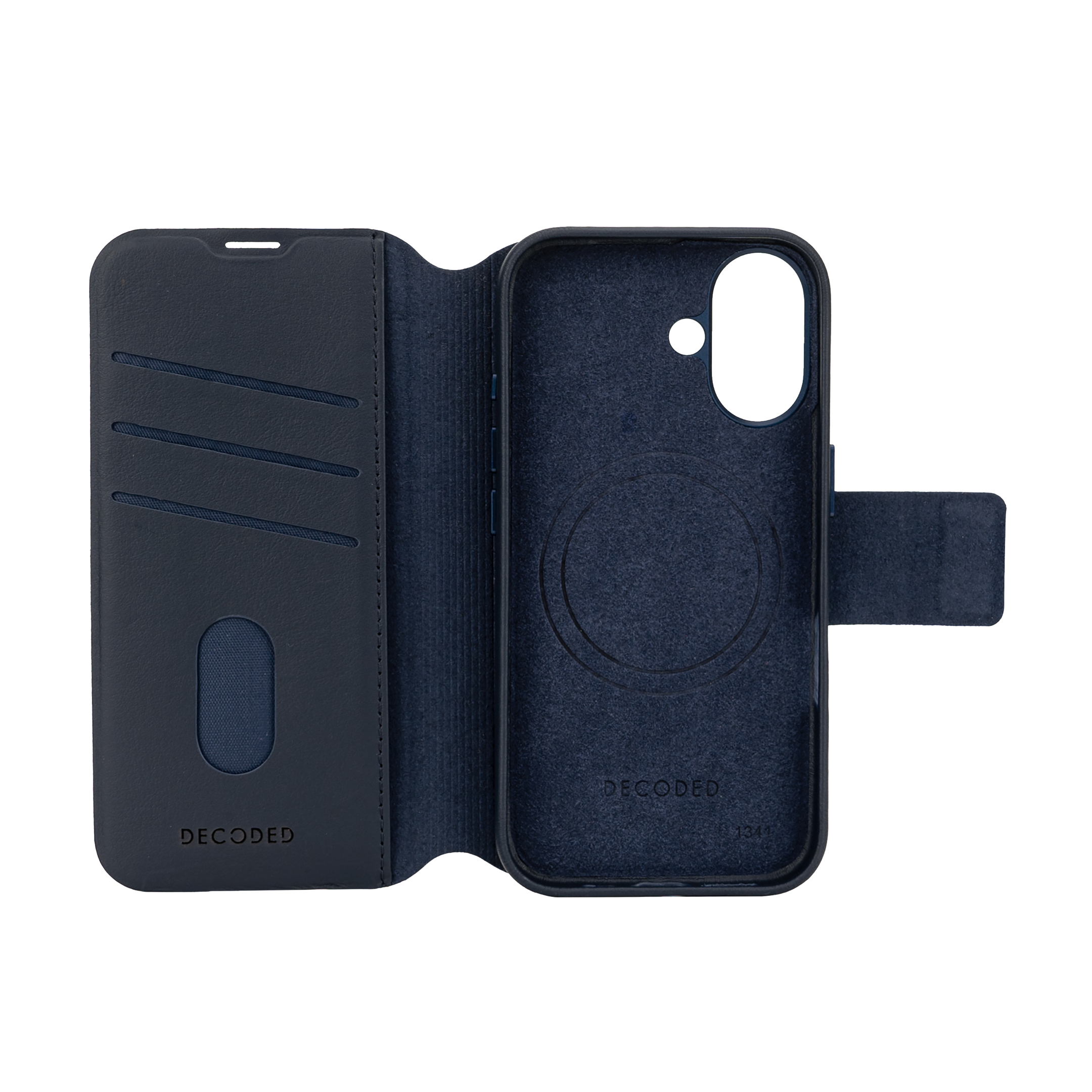 Une coque de téléphone bleu foncé avec la marque 'DECODED' visible. Elle est ouverte, montrant l'intérieur.