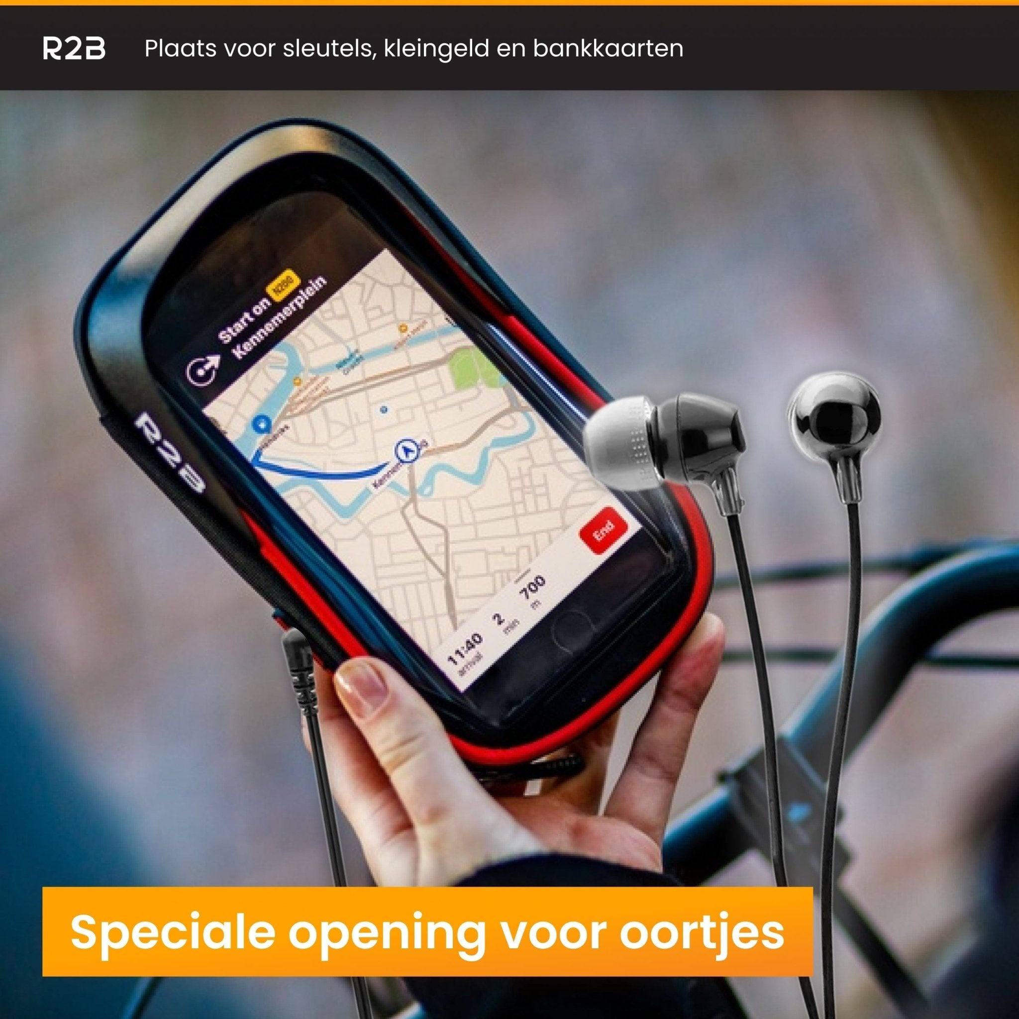 Een telefoonhoesje met een kaart en oortelefoons. De tekst luidt: "Speciale opening voor oortjes".