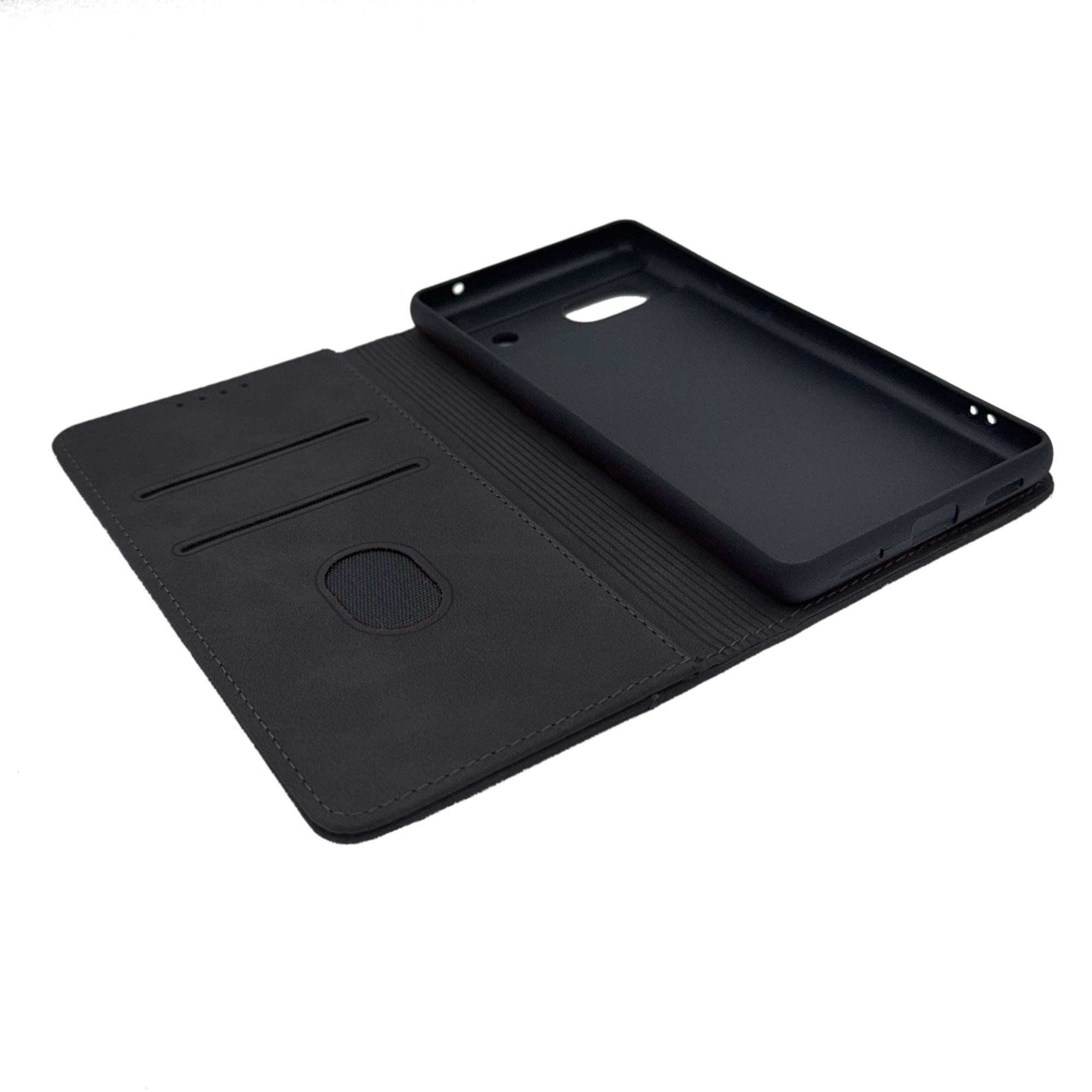 Geöffnete schwarze Handyhülle mit Kartenfächern und einem schwarzen Telefonhalter.
