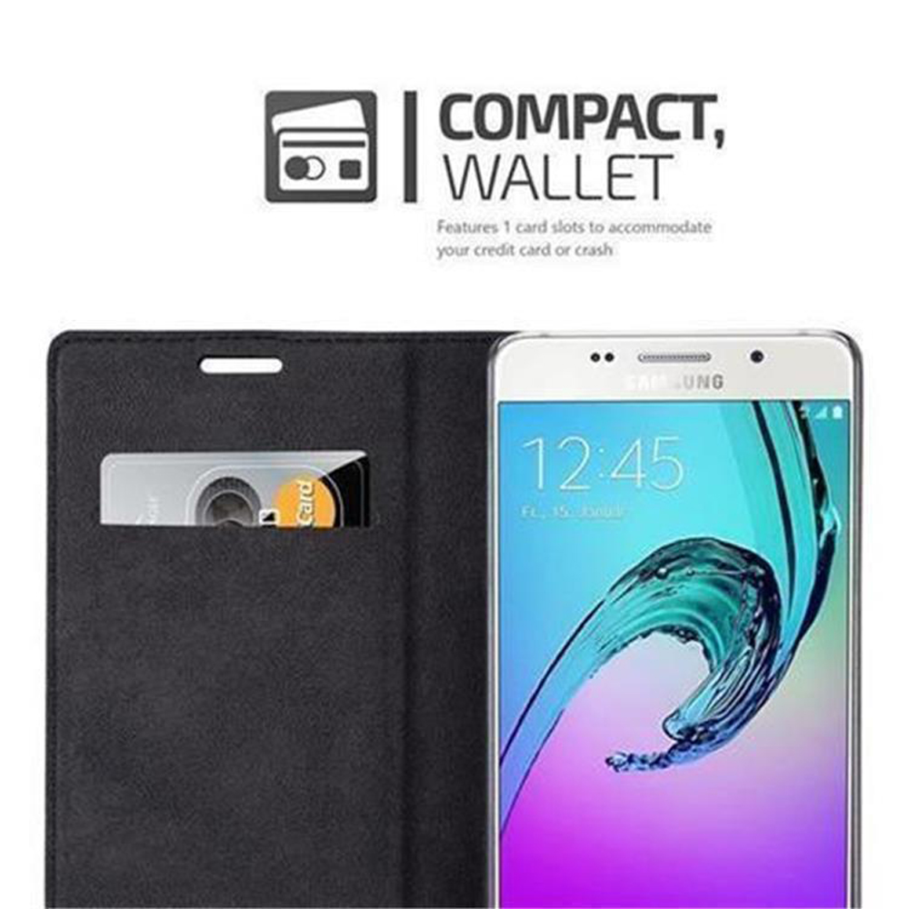 Teléfono en funda cartera negra con ranura para tarjeta. La pantalla muestra la hora.