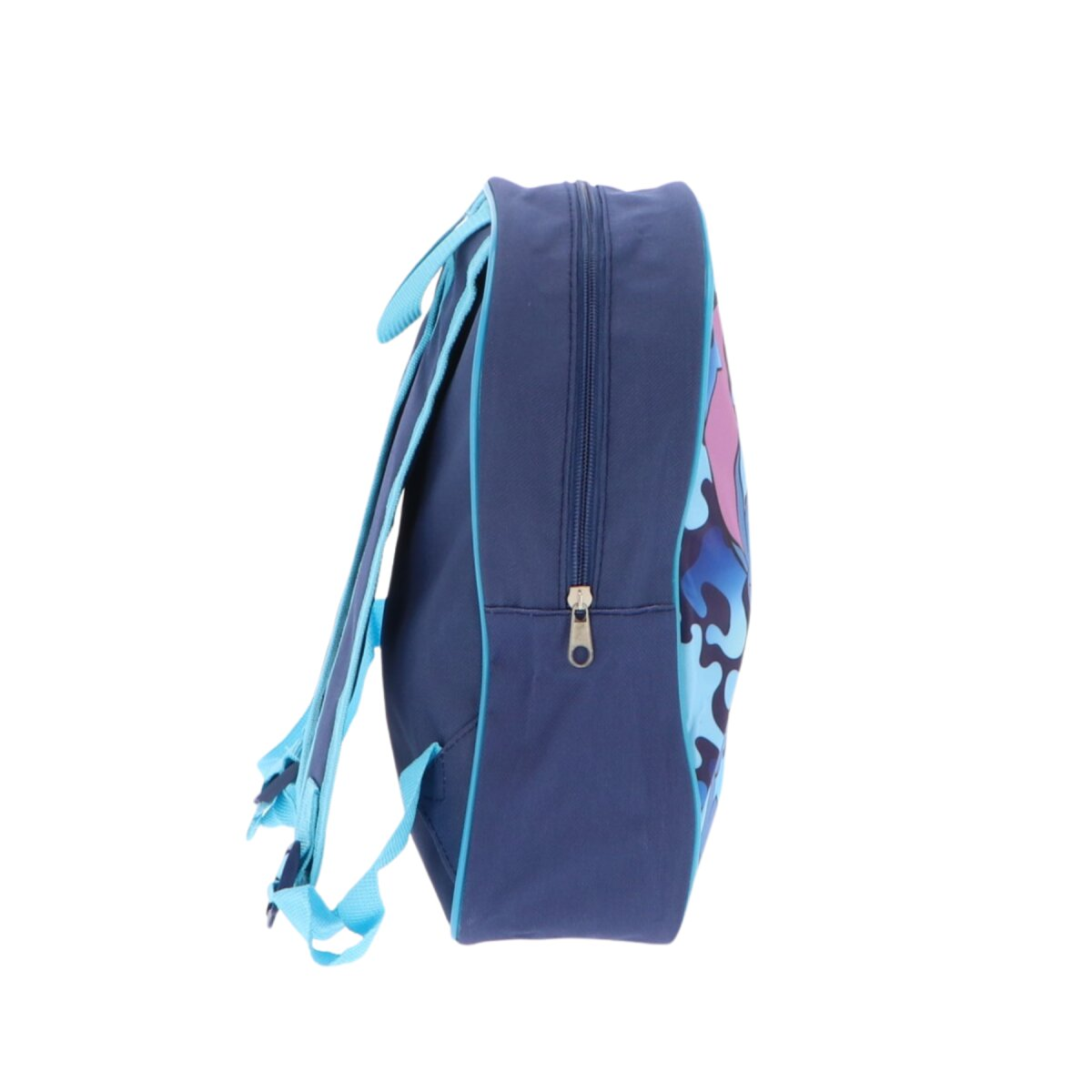 Ein blauer Rucksack mit Reißverschluss und einem Bild einer Zeichentrickfigur auf der Seite.