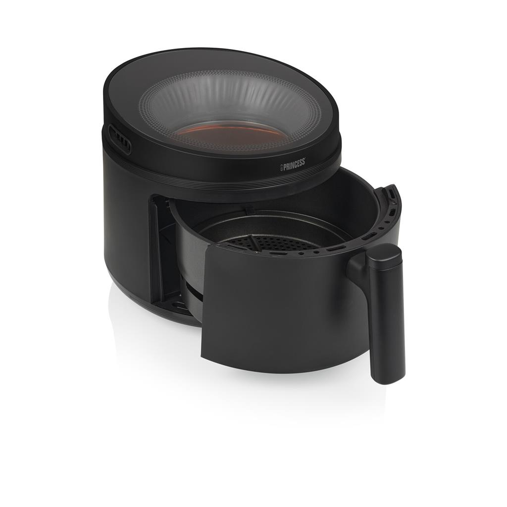 Czarna frytkownica powietrzna z otwartą szufladą, pokazująca obszar gotowania.