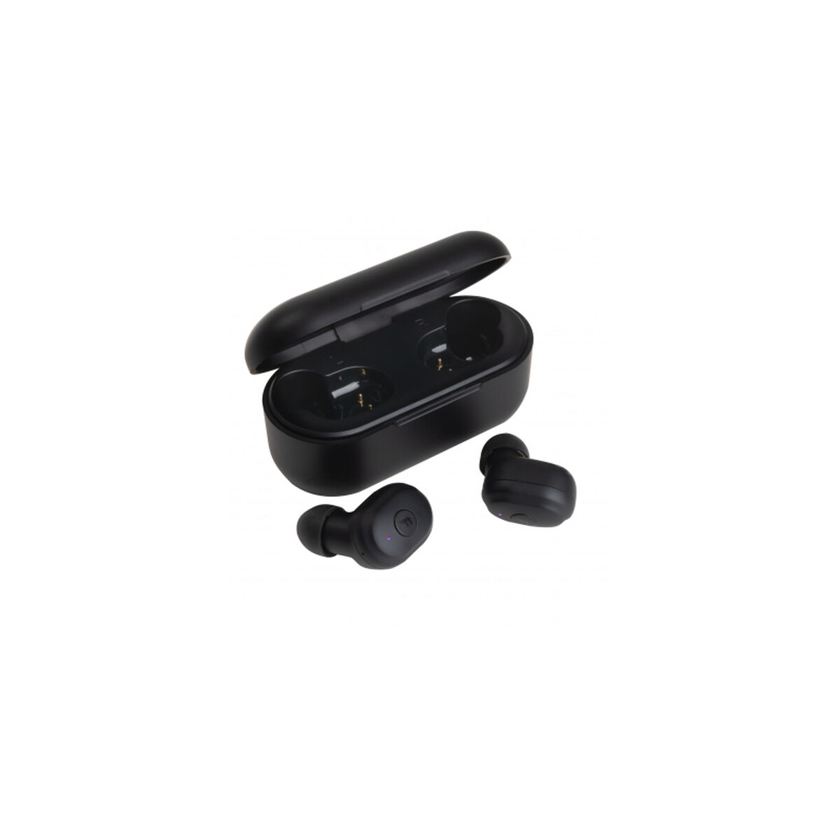 Auriculares inalámbricos negros y un estuche de carga. El estuche está abierto. Fondo blanco.