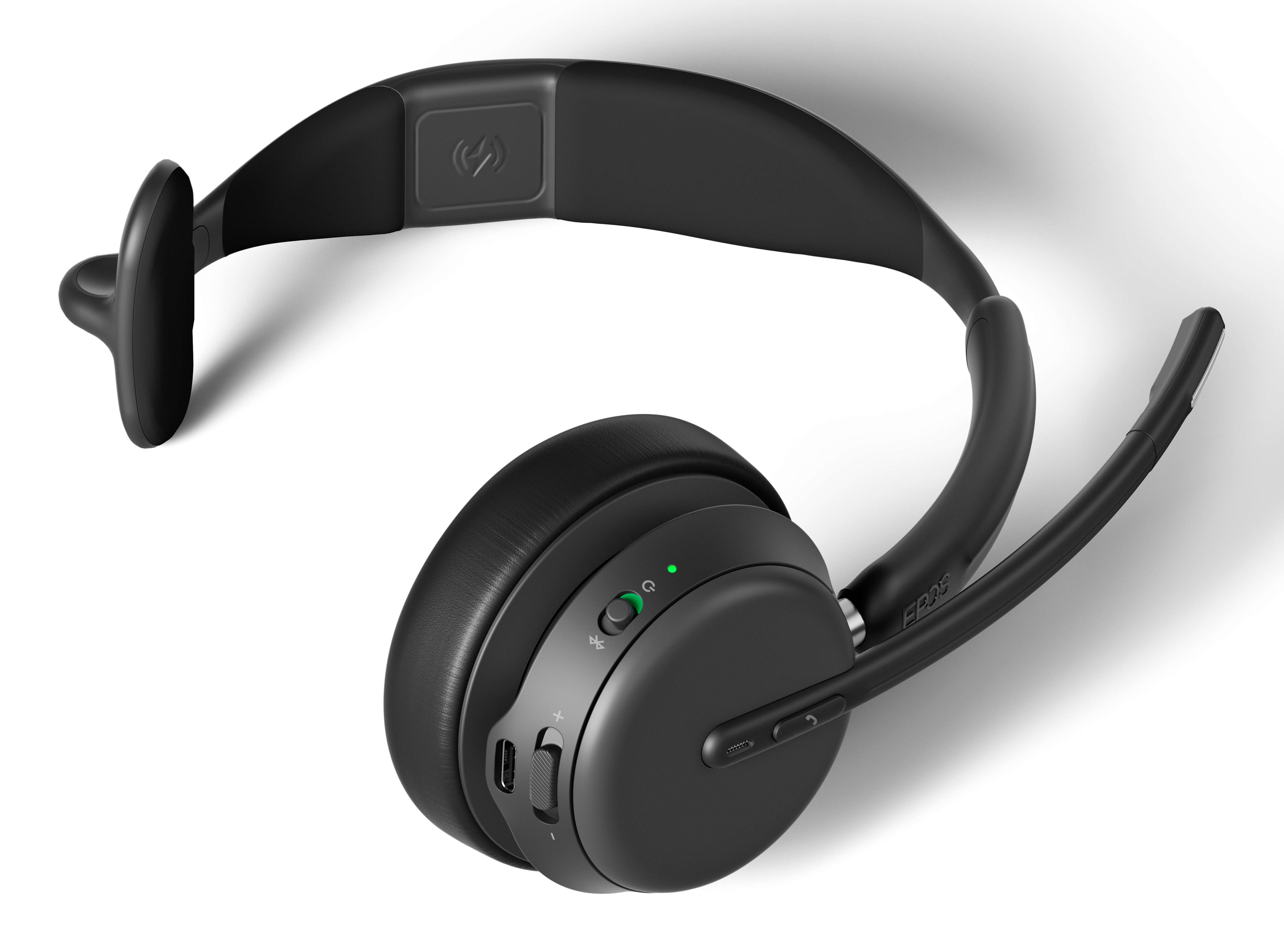 Een zwarte headset met een microfoon op een witte achtergrond. Een lampje geeft de stroom aan.
