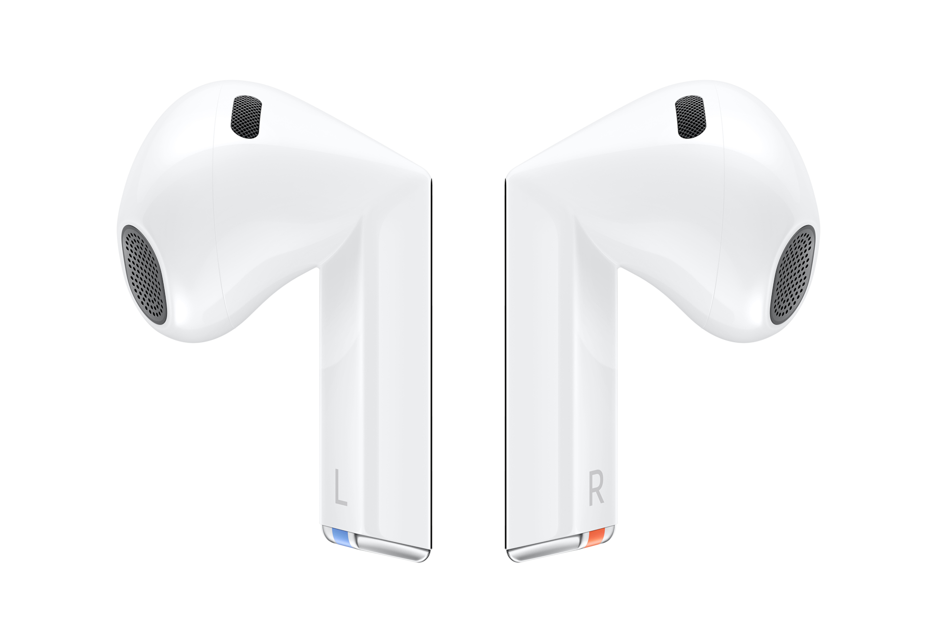 Dwa białe AirPods, lewy ma L, prawy ma R, na białym tle.