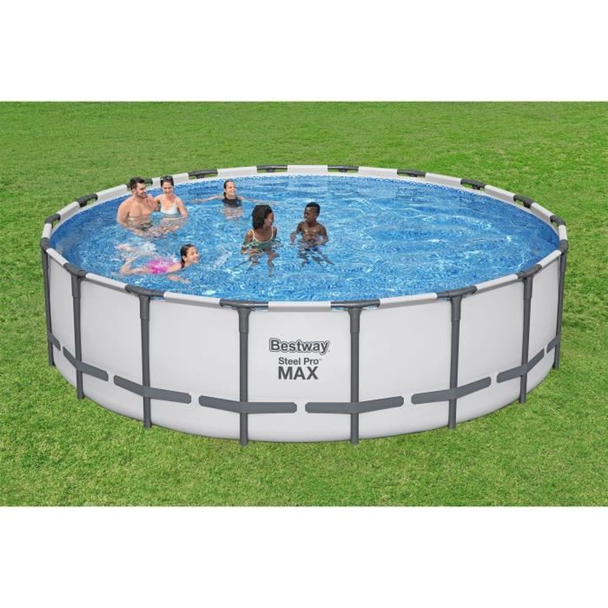 Leute in einem Pool, runde Form, weiße Seiten, grünes Gras, blaues Wasser, sonniger Tag.