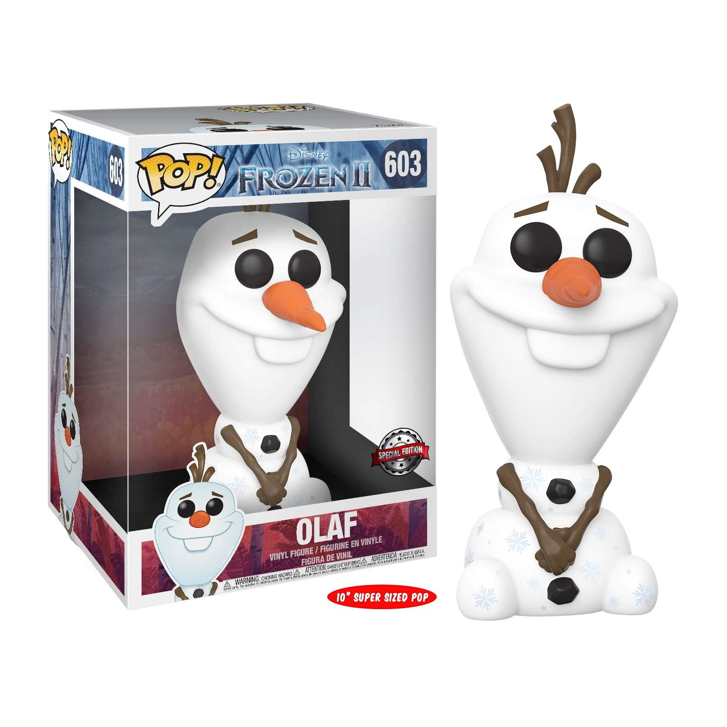 Olaf di Frozen 2 in una scatola. È bianco con un naso di carota. Sfondo bianco.