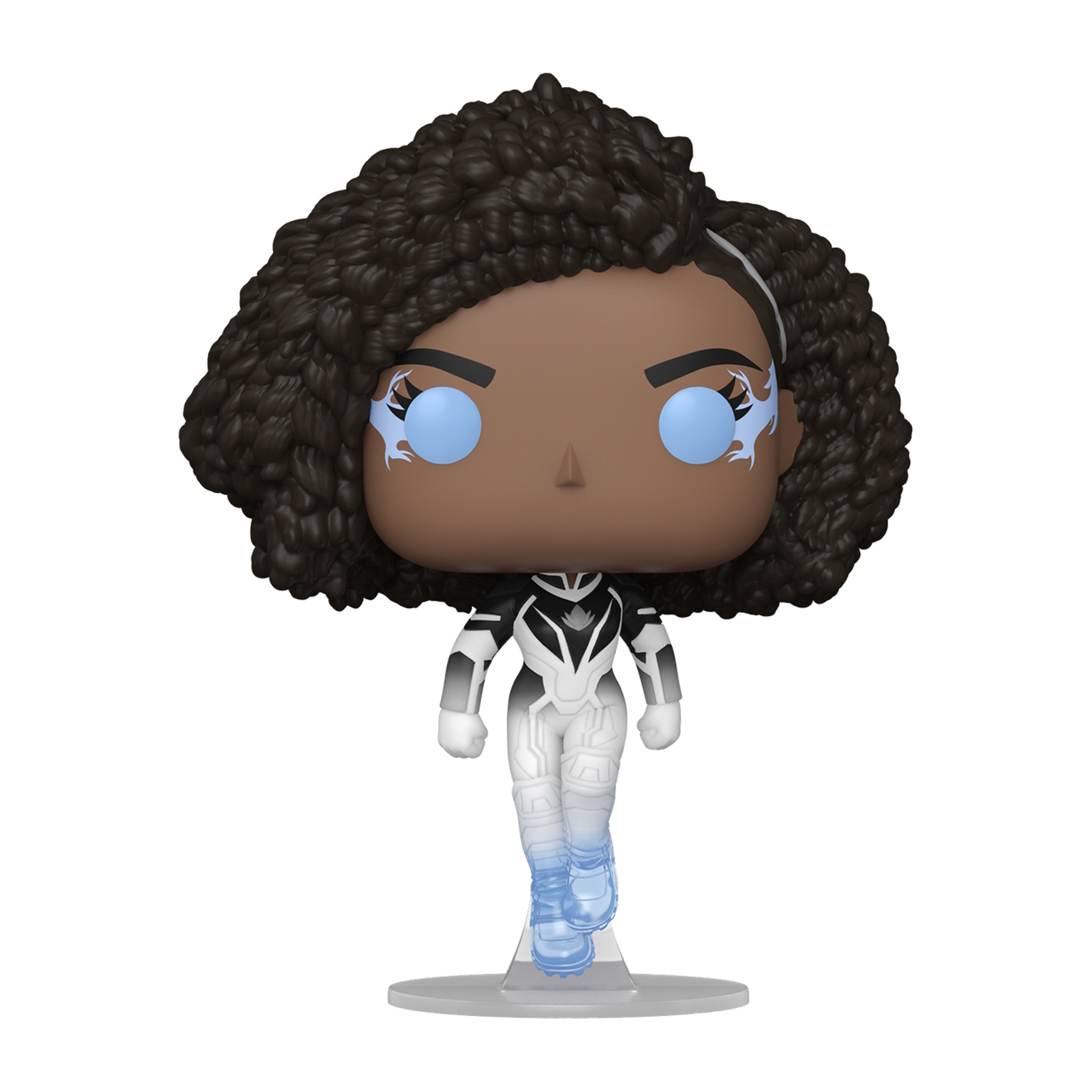 Una figura Funko Pop di una donna nera, con occhi blu, tuta bianca e nera, e piedi blu su un supporto.