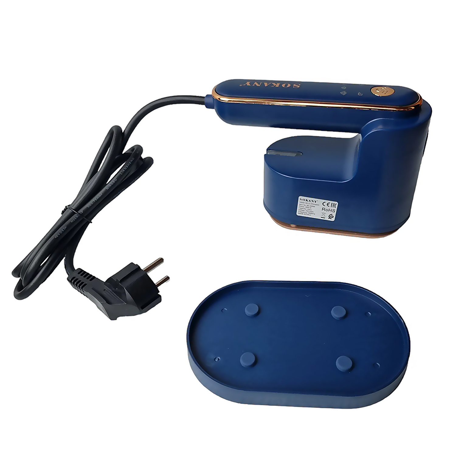 Vaporizador de ropa portátil azul y dorado. Tiene un cable y un soporte. Fondo blanco.