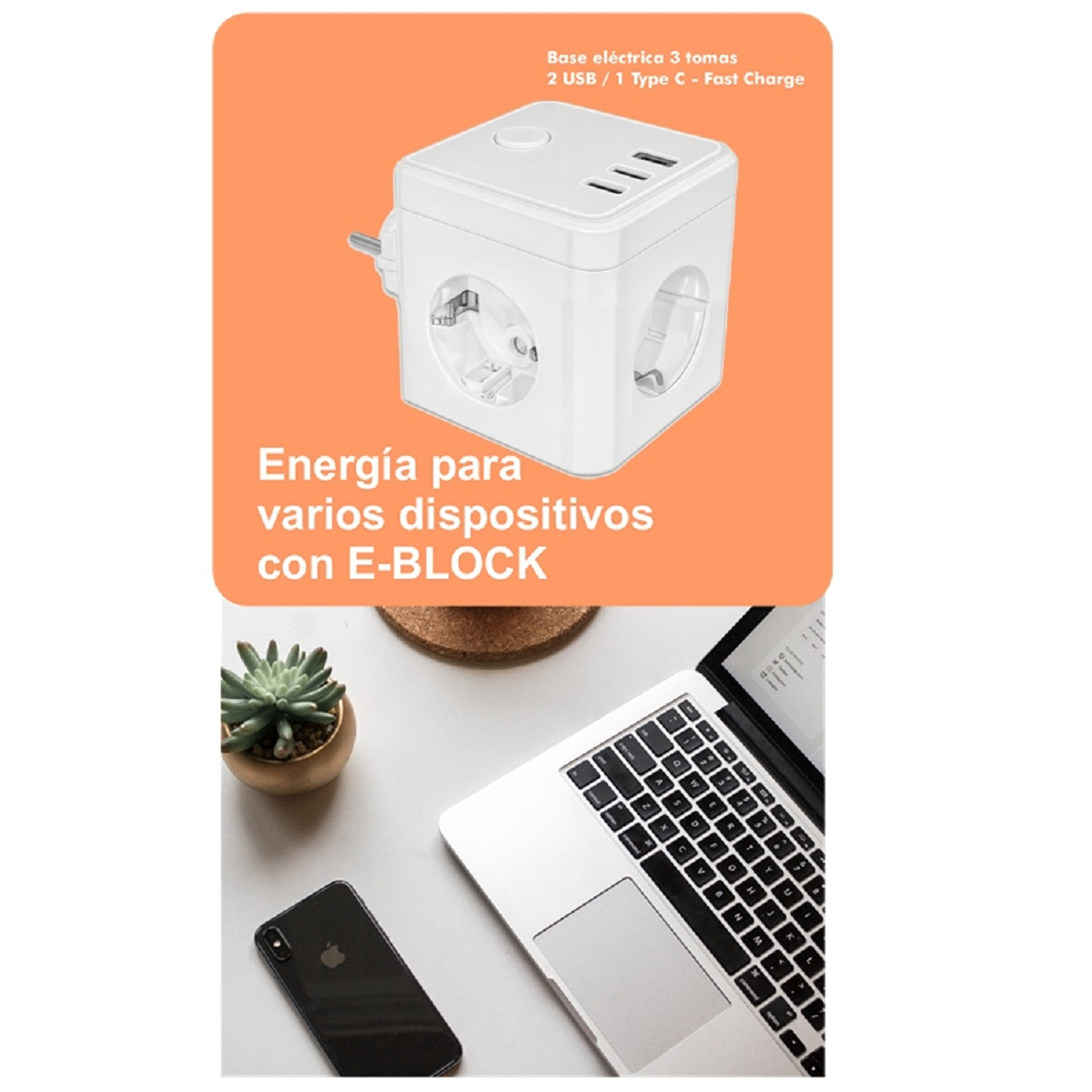 Adaptador de corriente en cubo blanco con múltiples enchufes y puertos USB. Cerca, un portátil y teléfono.