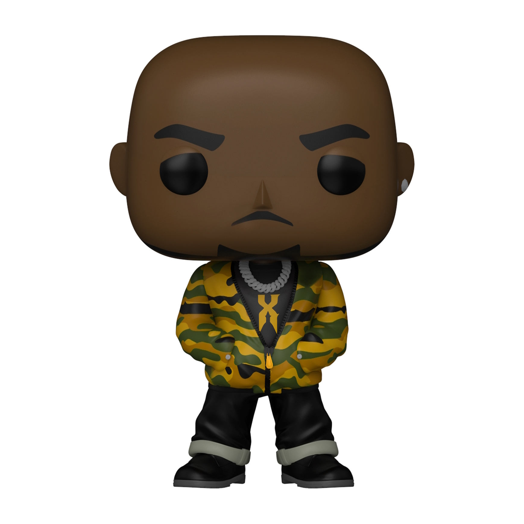 Figurka Funko Pop mężczyzny w kurtce moro. Figurka stoi na białej powierzchni.