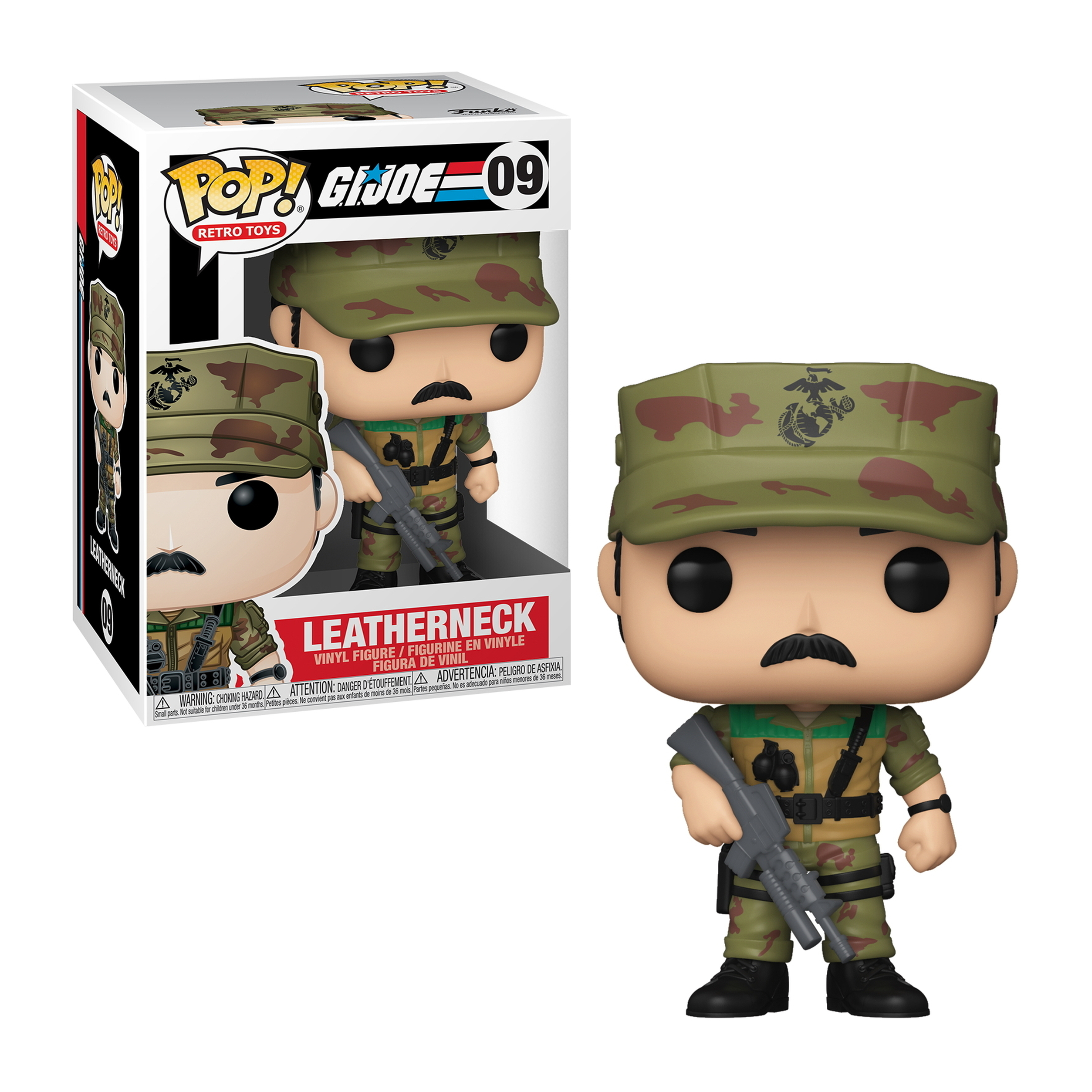 Leatherneck G.I. Joe Figur in Militäruniform, hält ein Gewehr. Box-Art mit der Figur.