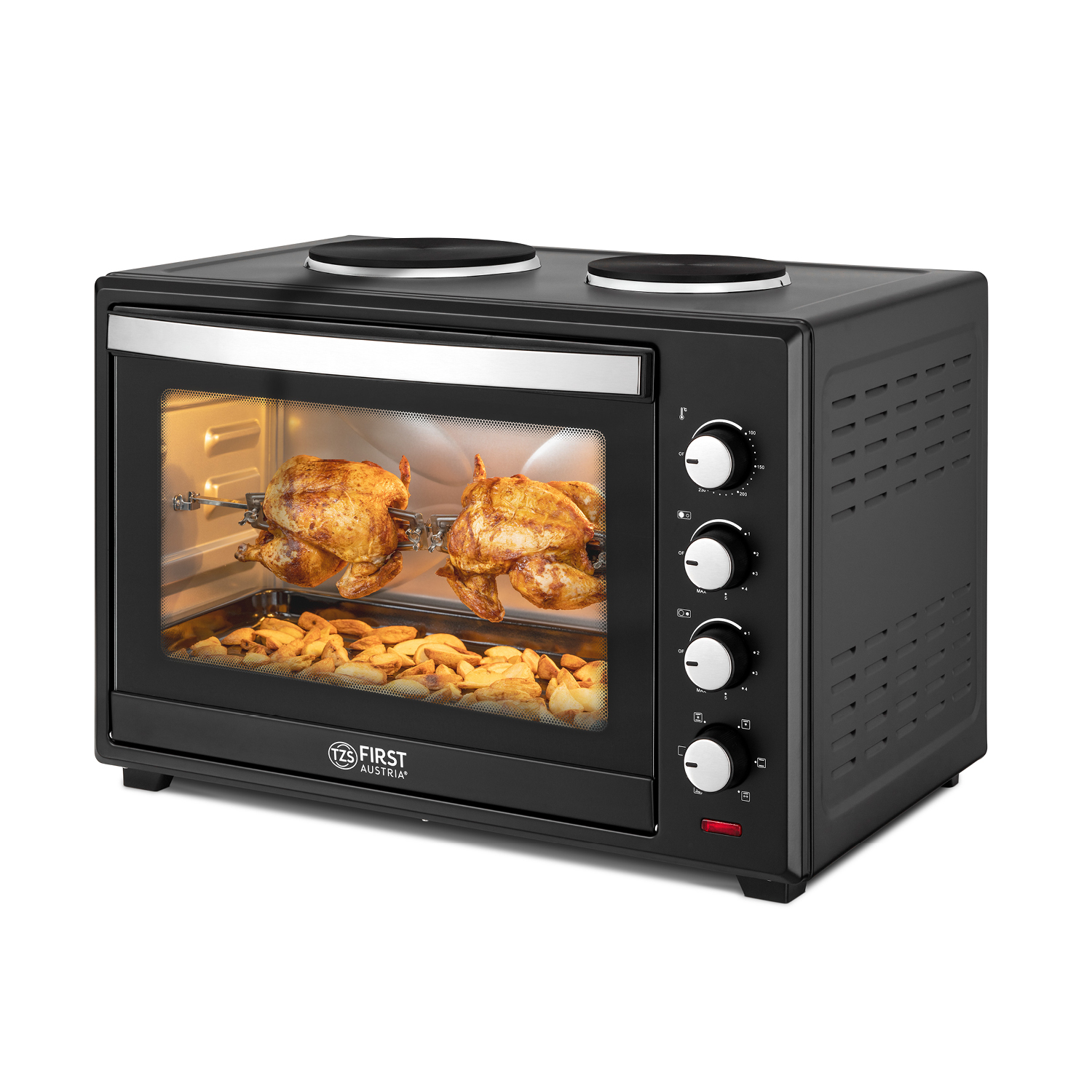 Schwarzer Elektrobackofen mit zwei gebratenen Hähnchen und Kartoffeln.