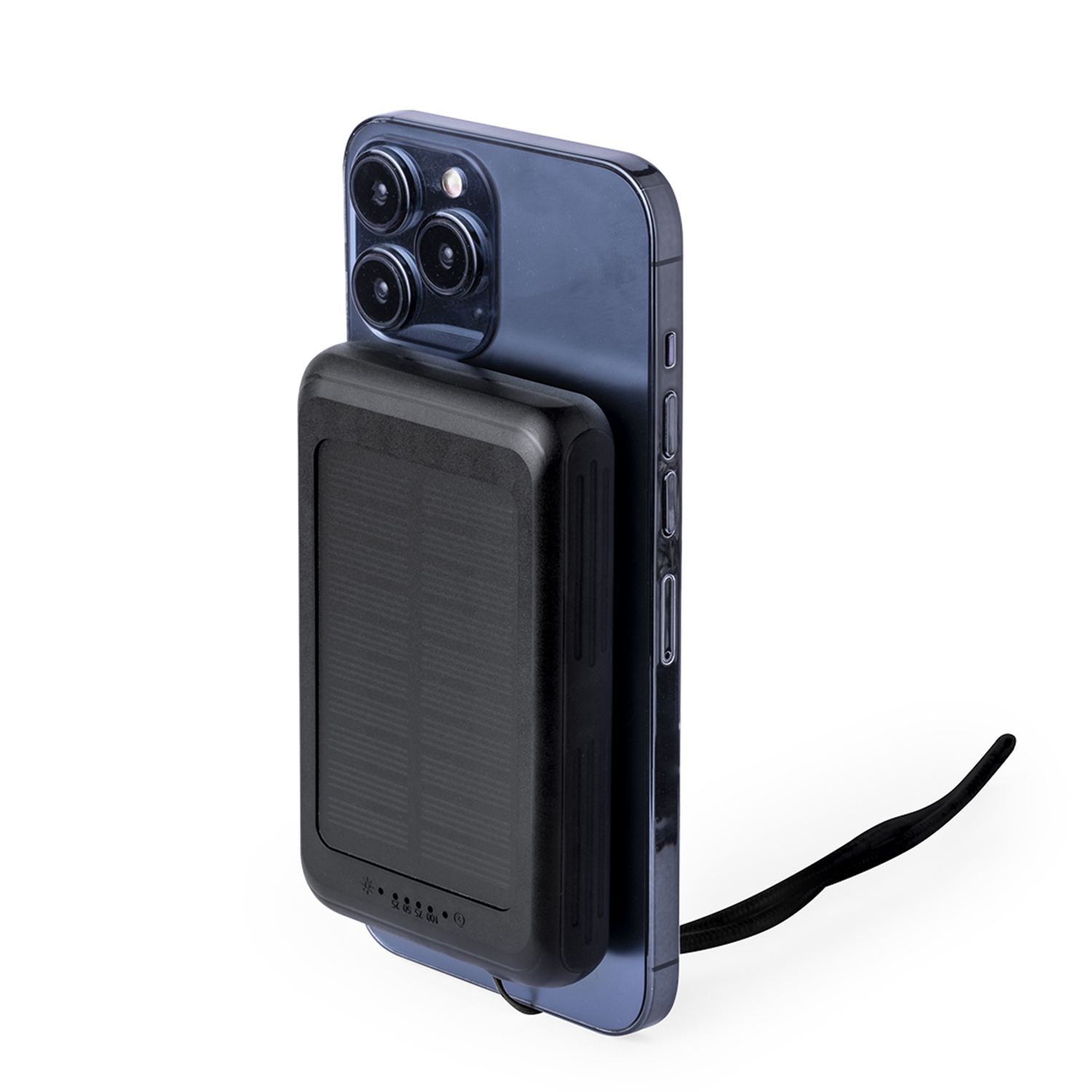 Un caricatore solare nero collegato a un telefono blu.