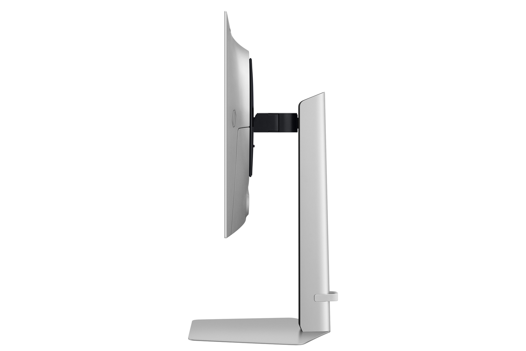 Zijaanzicht van een zilveren computermonitor. De monitor staat op een witte achtergrond.