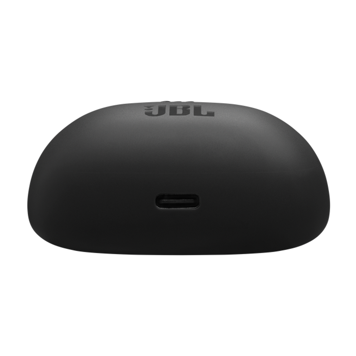 Schwarzes JBL-Ohrhörer-Etui. Das Etui ist oval und hat das JBL-Logo. Ein Ladeanschluss ist sichtbar.