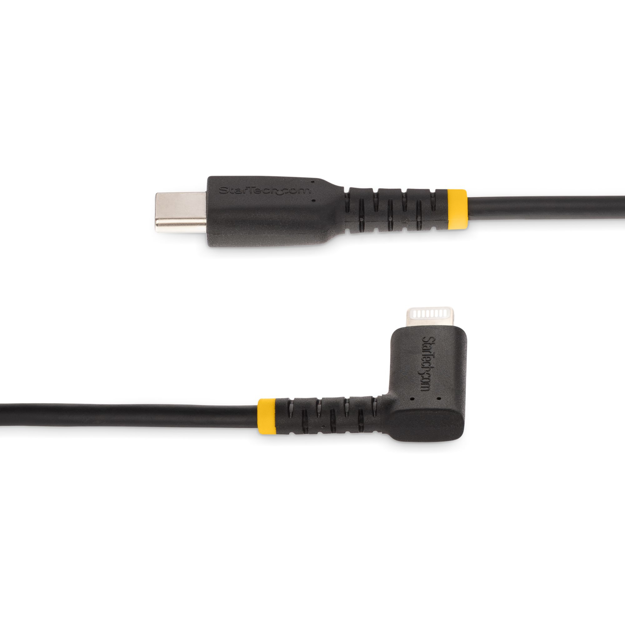 Cavo USB-C a Lightning nero e giallo, su una superficie bianca.