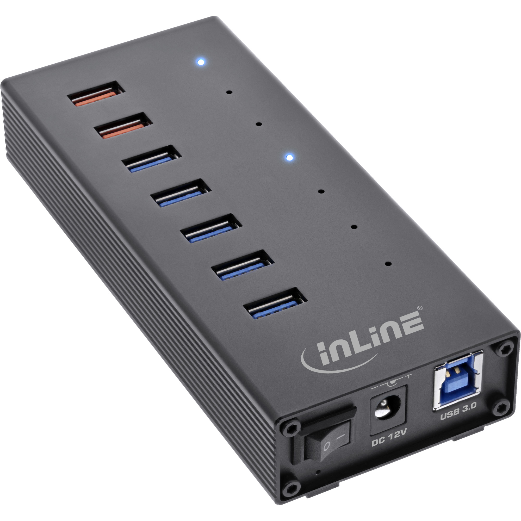 Hub USB 3.0 InLine nero con sette porte, interruttore di alimentazione e indicatori LED blu su bianco.
