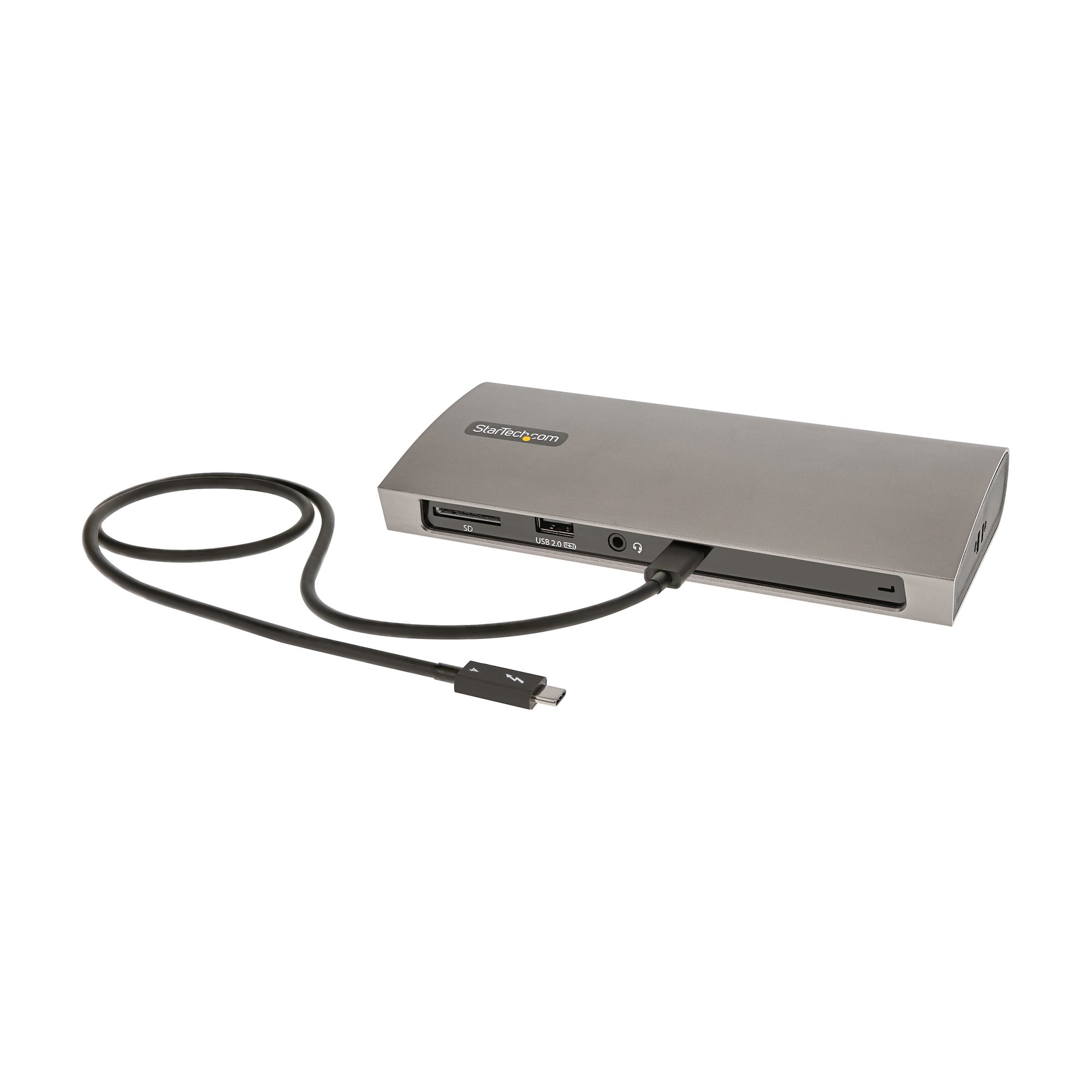 Un hub argentato con un cavo nero collegato a un dispositivo, con porte SD e USB. Il logo StarTech è visibile.