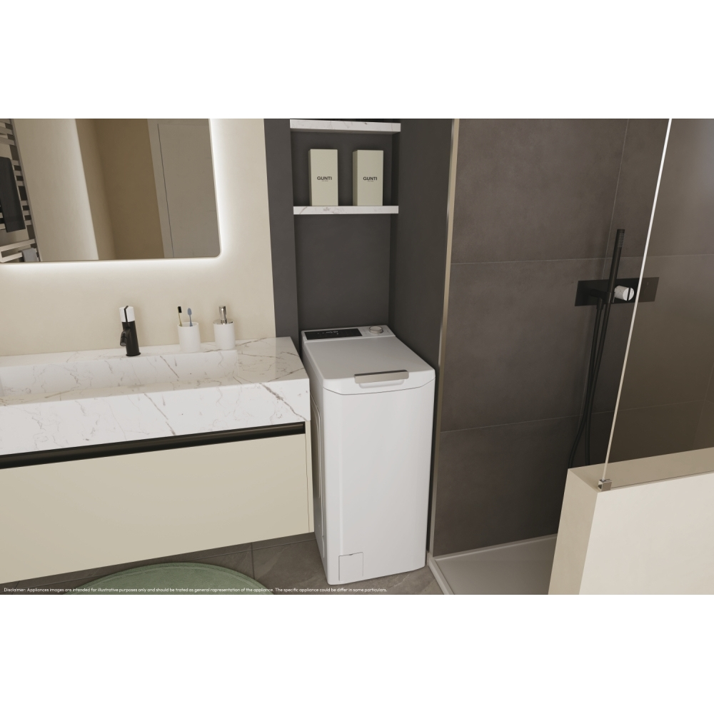 Baño moderno con tocador blanco, espejo y lavadora.