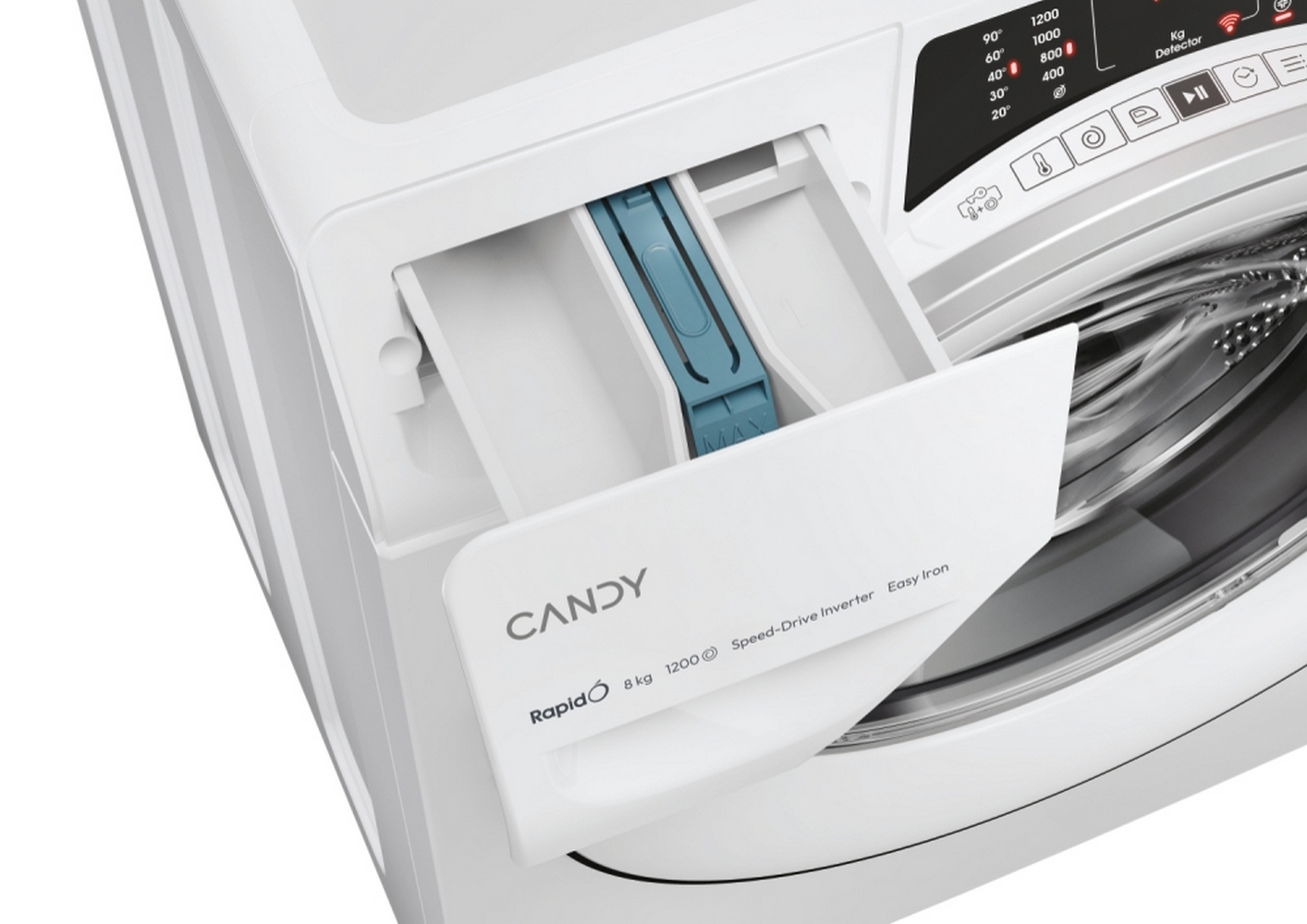 Zbliżenie na szufladę na detergent białej pralki Candy, częściowo otwartą.