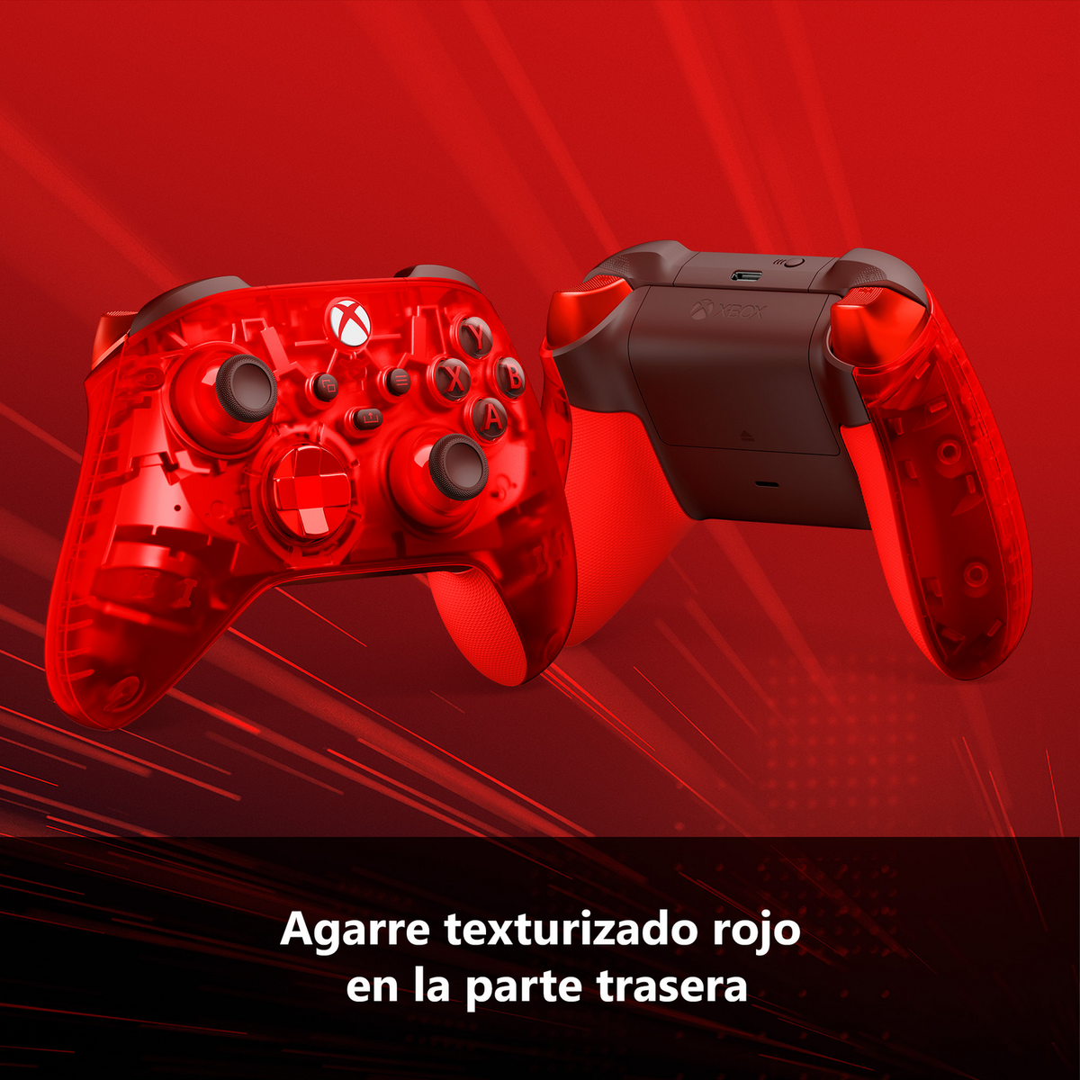 Dos mandos Xbox rojos, uno enfocado. Agarre texturizado, botones y fondo rojo.