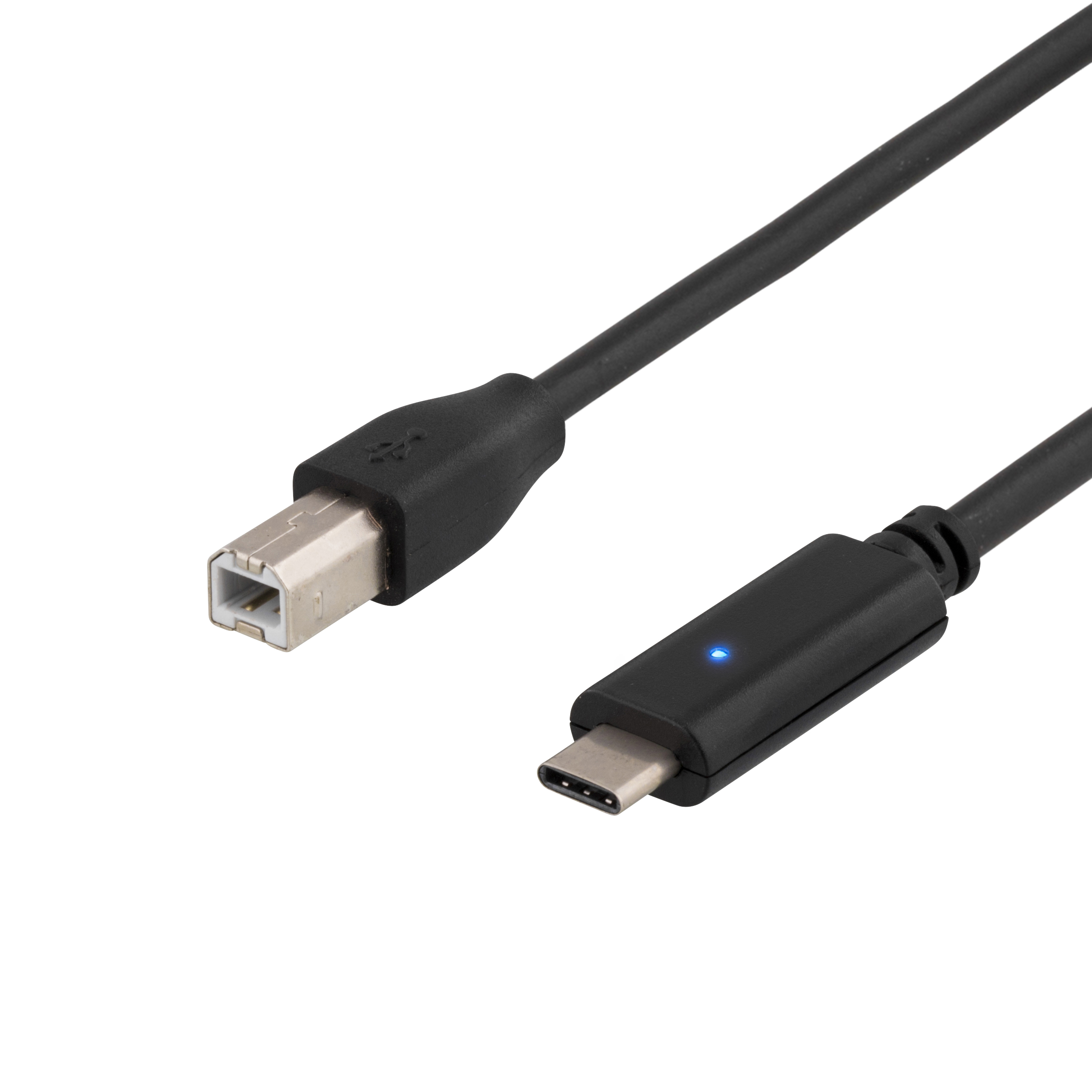 Cavo USB nero con due connettori, USB-A e USB-C, su sfondo bianco.