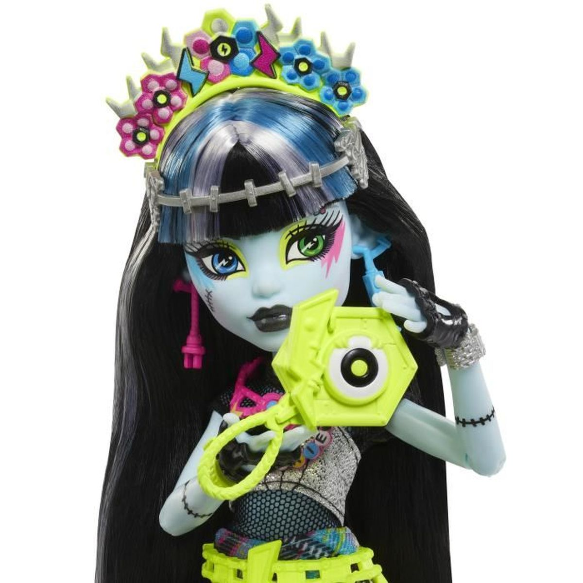 Eine Monster High Puppe mit blauer Haut, langen schwarzen Haaren und einem neongrünen Accessoire.