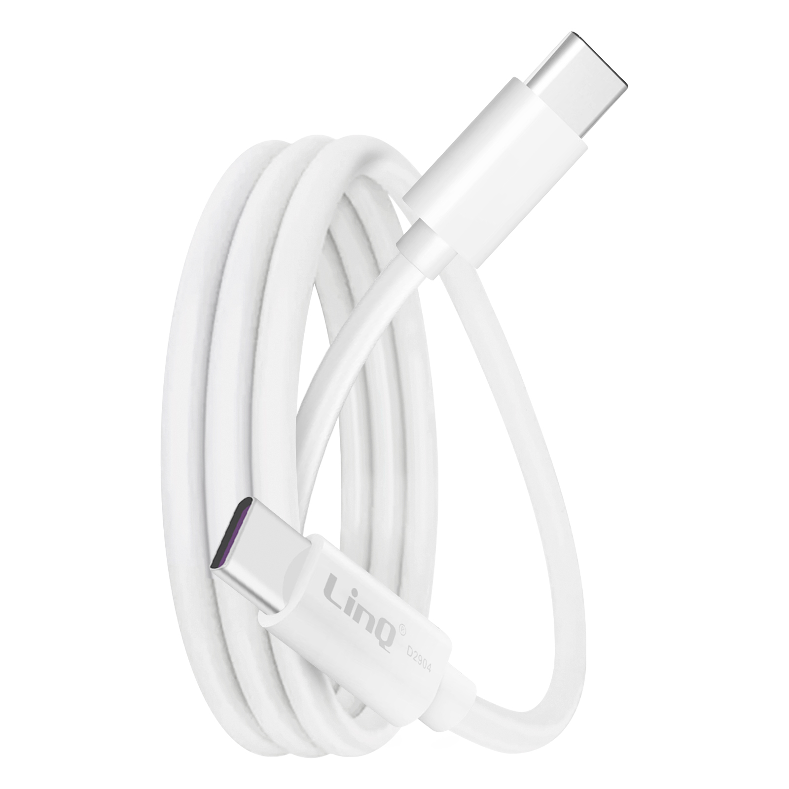 Un cavo di ricarica USB-C bianco è arrotolato su sfondo bianco, con connettori USB-C ad entrambe le estremità.