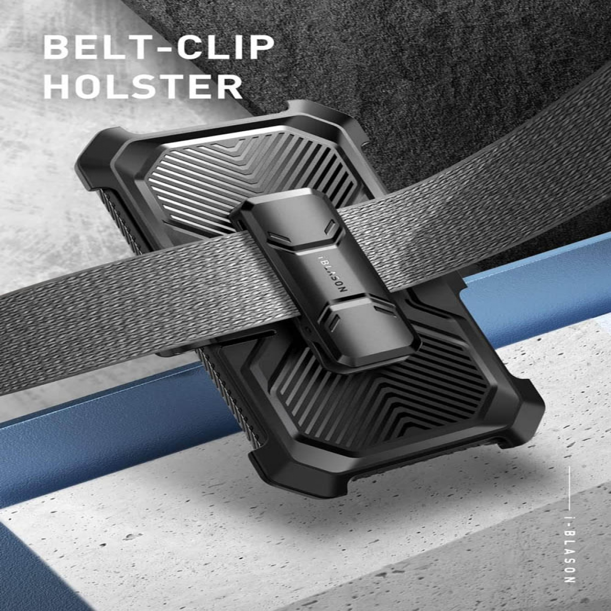 Handyhülle an einem Gürtelclip-Holster. Die Hülle ist schwarz, der Gürtel grau. Nahaufnahme.