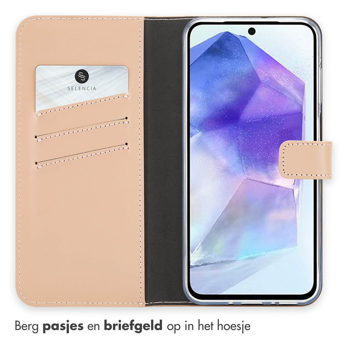 Een telefoonhoesje met een kaart en telefoon erin. De hoes is lichtroze.