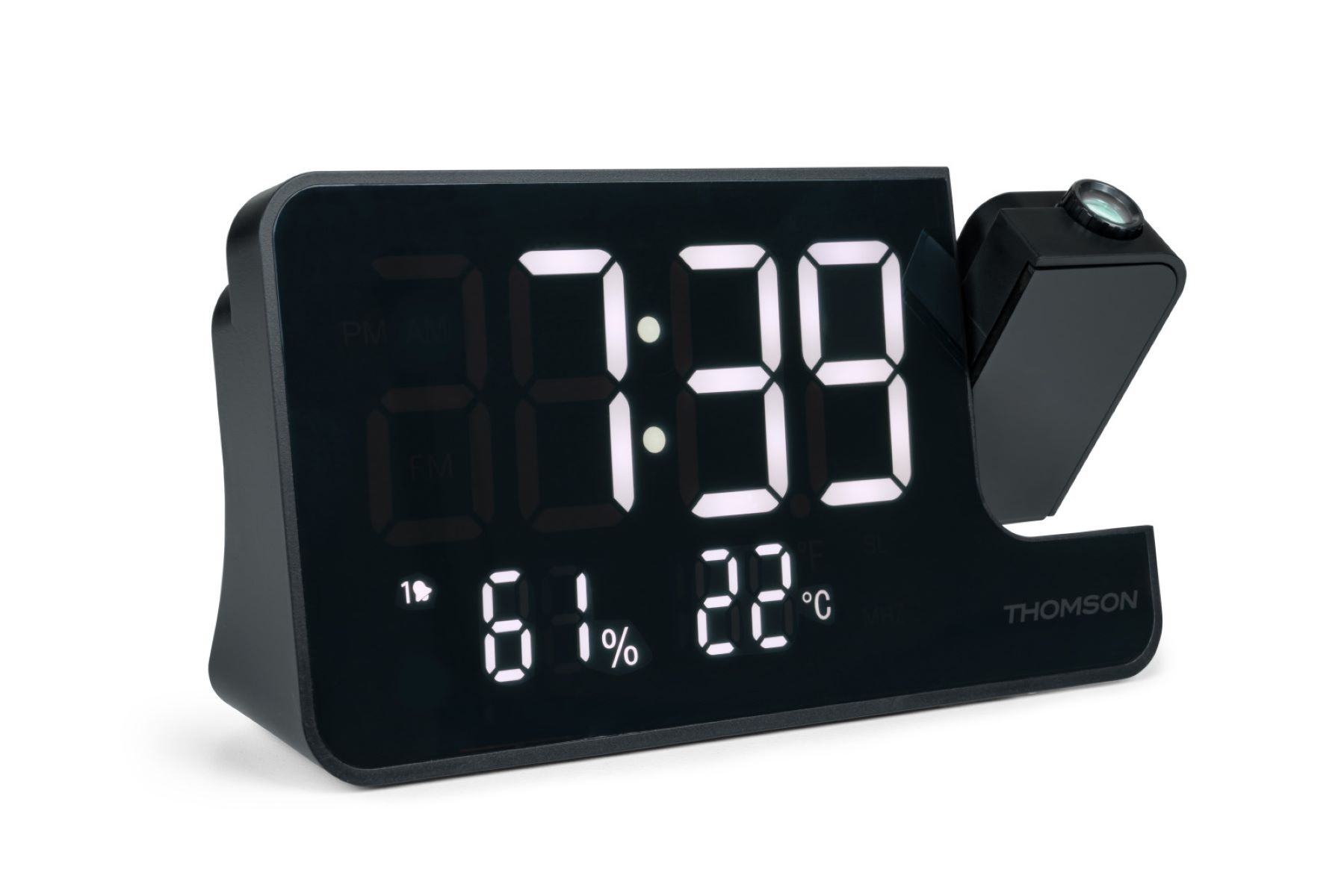 Un despertador digital negro con hora y temperatura mostradas, y un proyector.