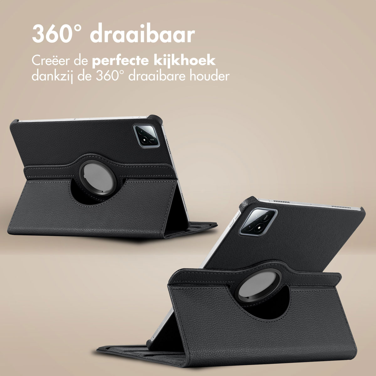 Deux étuis de tablette noirs avec support rotatif, à différents angles, sur fond beige.