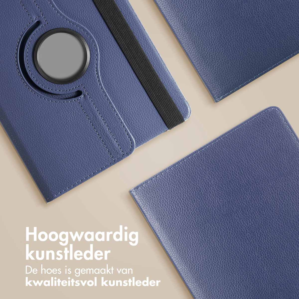Dark blue tablet case open with a rotating stand, on a beige background with Dutch text.