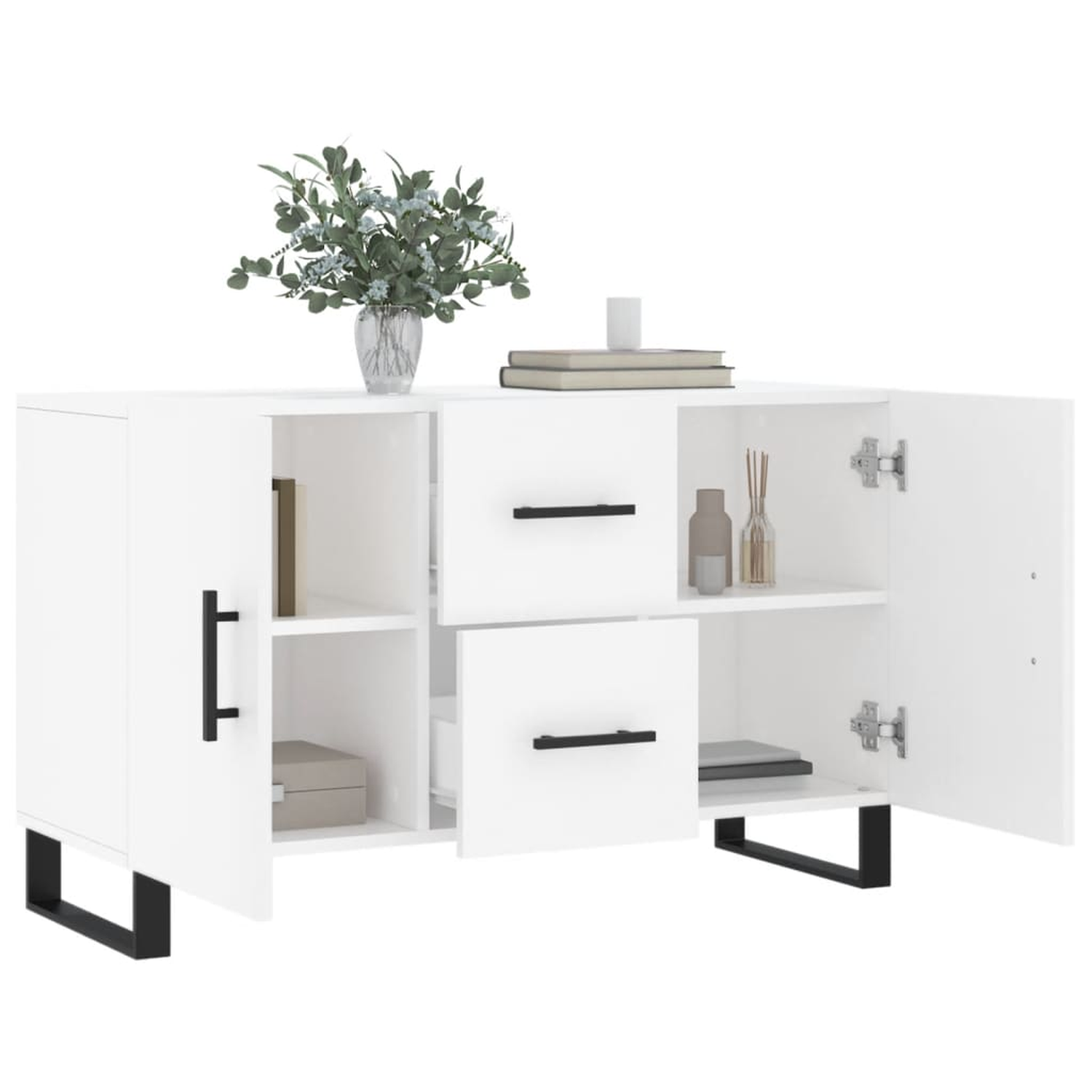 Weißer Schrank mit schwarzen Griffen und Beinen. Türen offen, Regale und Gegenstände.
