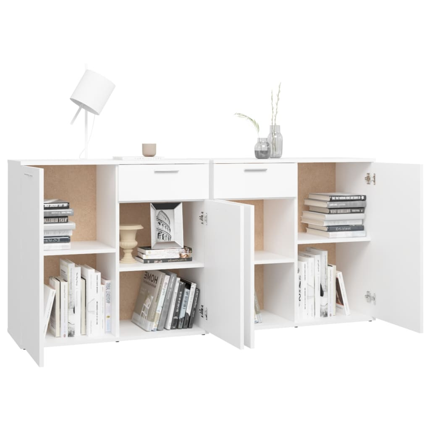 Ein weißer Schrank mit offenen Türen, der Bücher und Dekorationen zeigt.