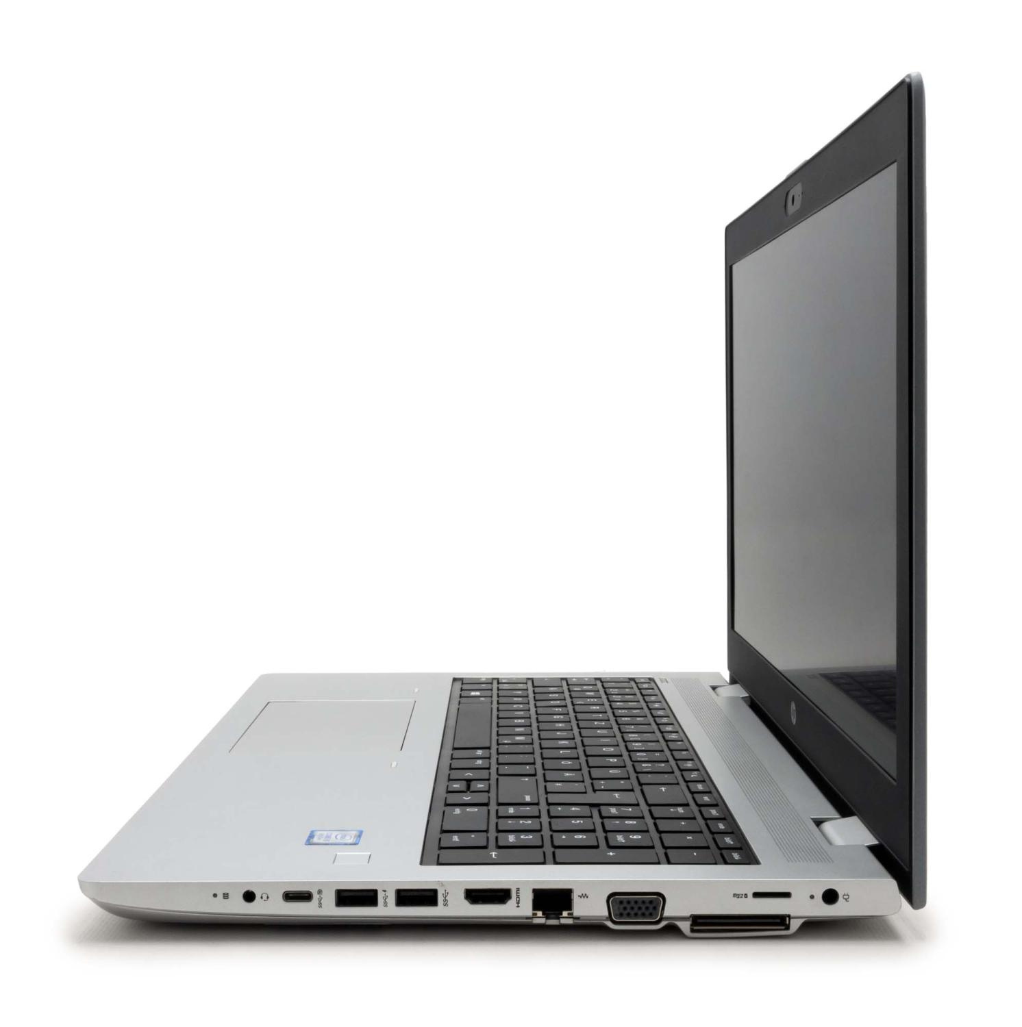 Silberner Laptop, Seitenansicht, mit schwarzer Tastatur, Display und sichtbaren Anschlüssen.