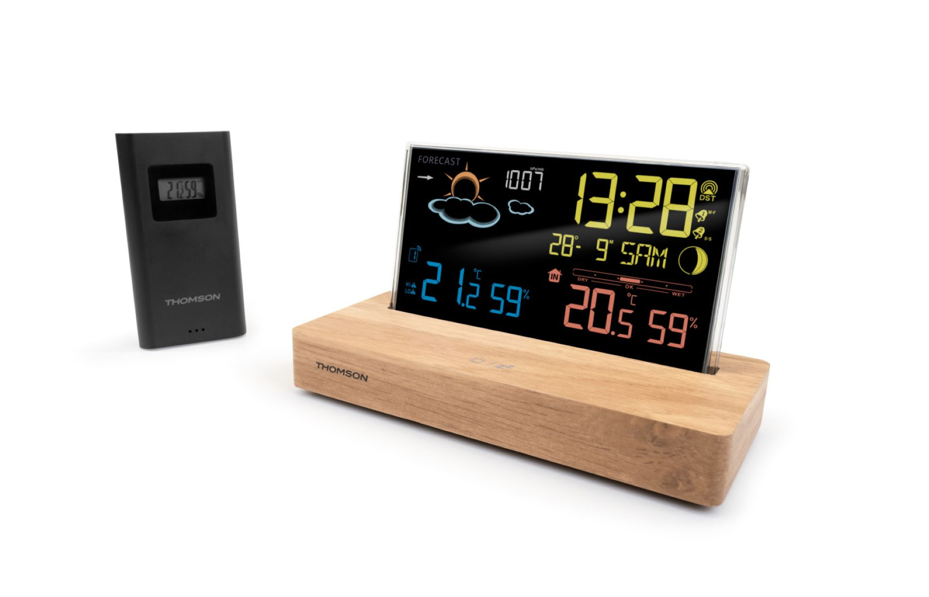 Stacja pogodowa z czarnym czujnikiem i wyświetlaczem z godziną, prognozą i temperaturą.