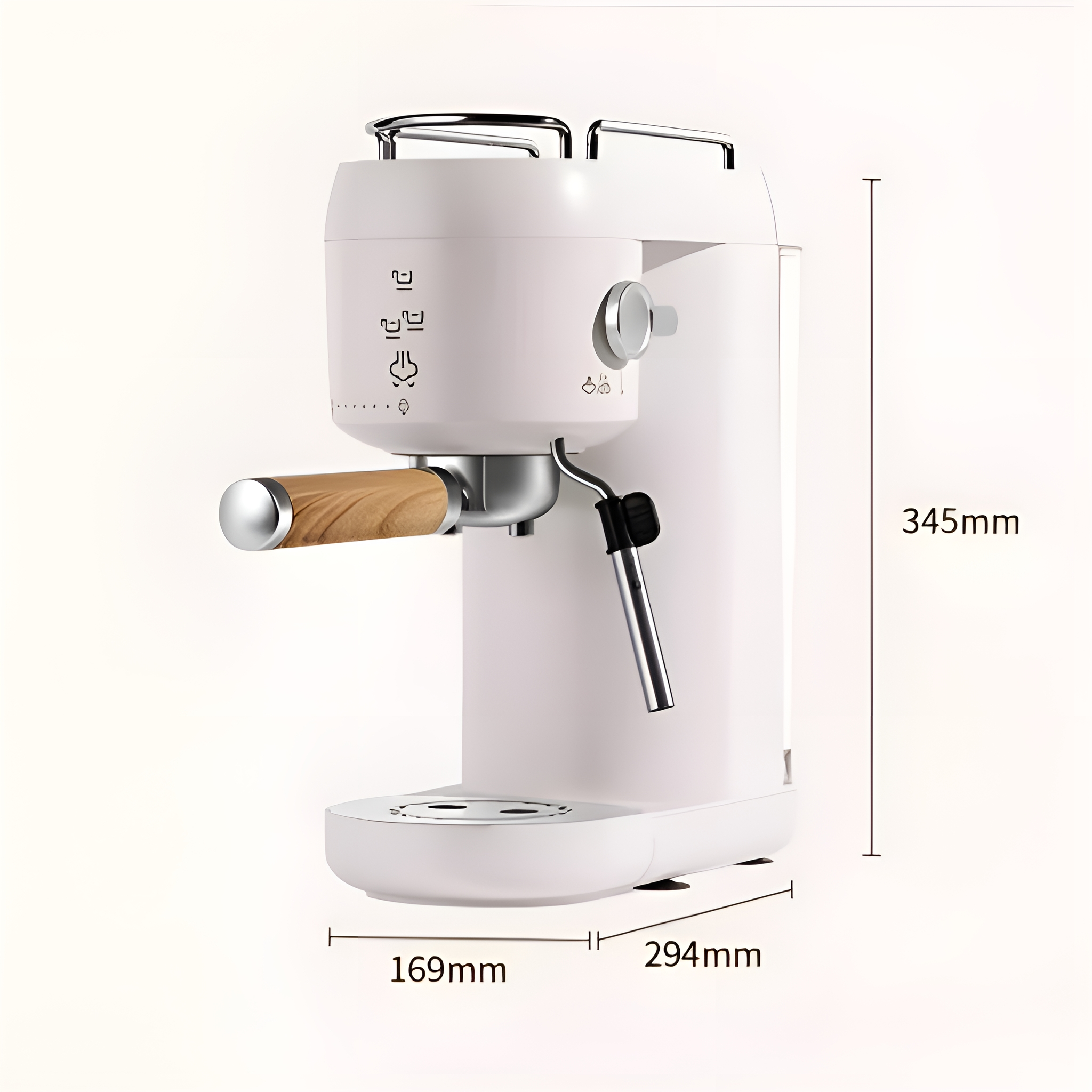 Weiße Espressomaschine mit Holzgriff, silbernen Akzenten und Maßangaben. Weißer Hintergrund.