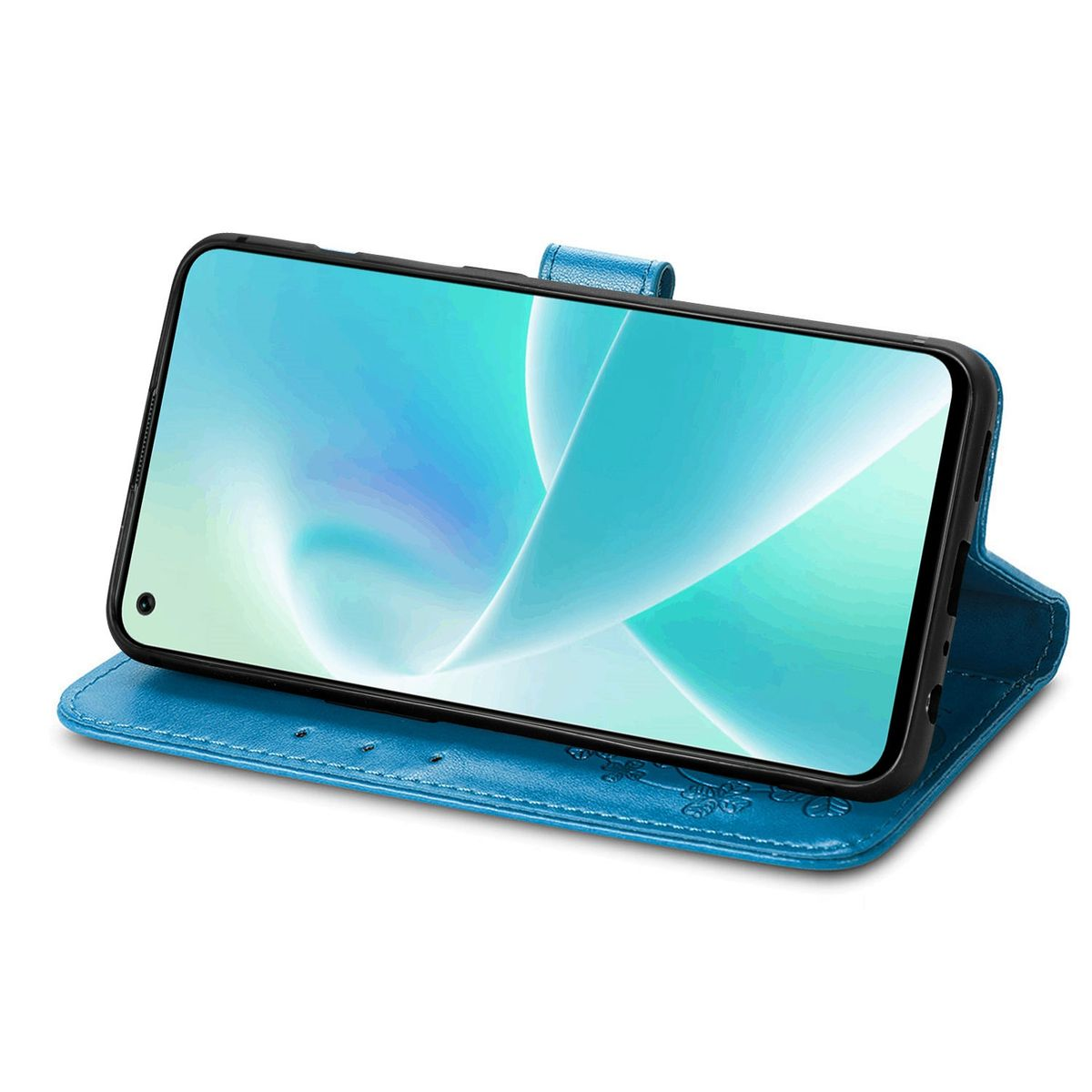 Blaue Leder-Handyhülle mit einem Telefon. Das Telefon ist geöffnet, der Bildschirm ist sichtbar. Auf weißem Grund.