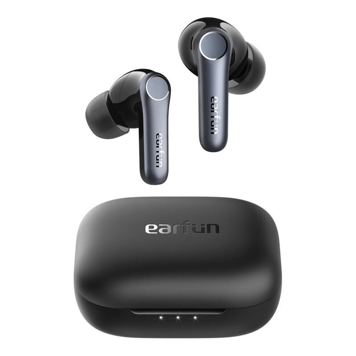 EarFun-Ohrhörer mit Ladecase. Ohrhörer sind schwarz und grau.