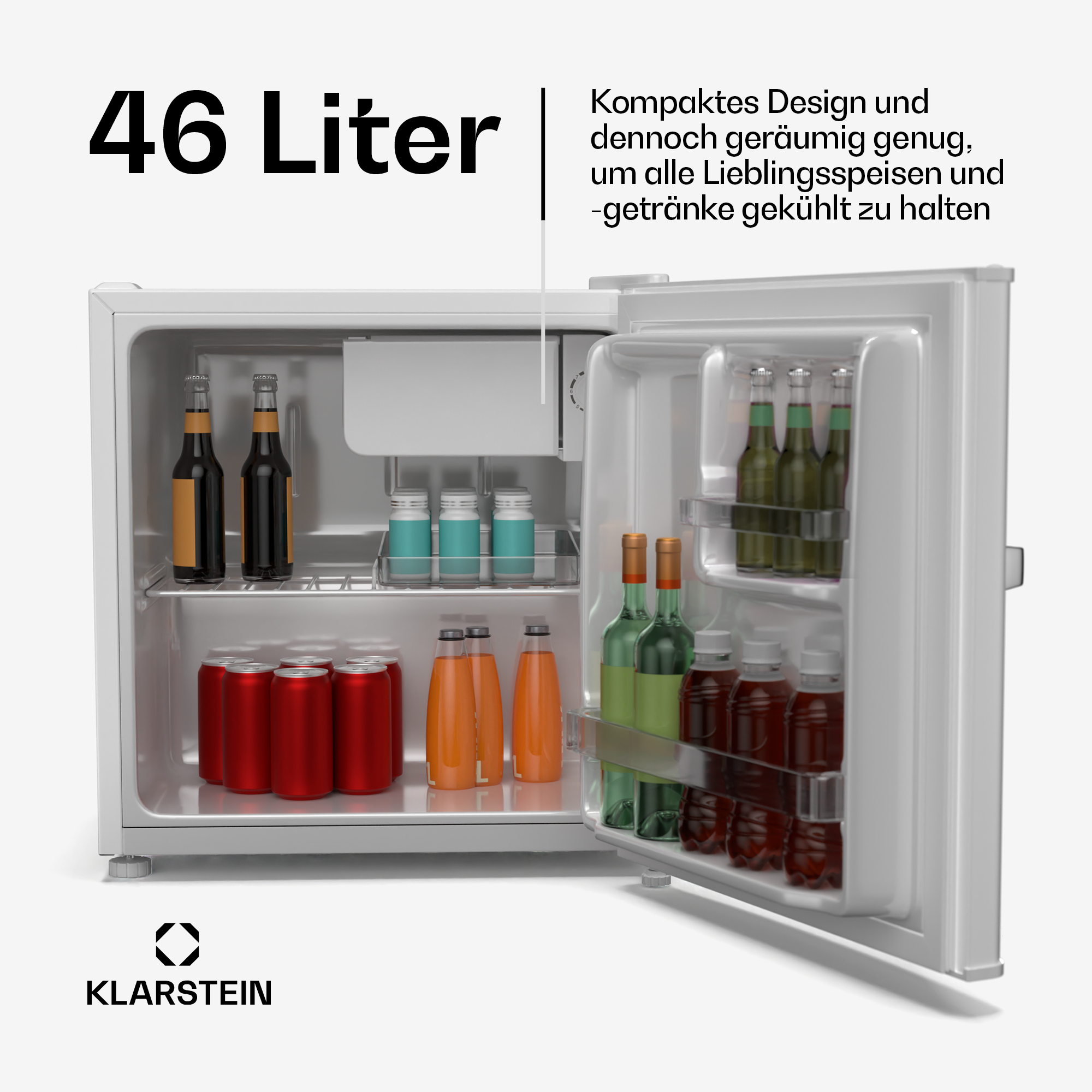 Weißer Minikühlschrank, geöffnet. Enthält Flaschen und Dosen, mit weißem Hintergrund. Text-Overlay.