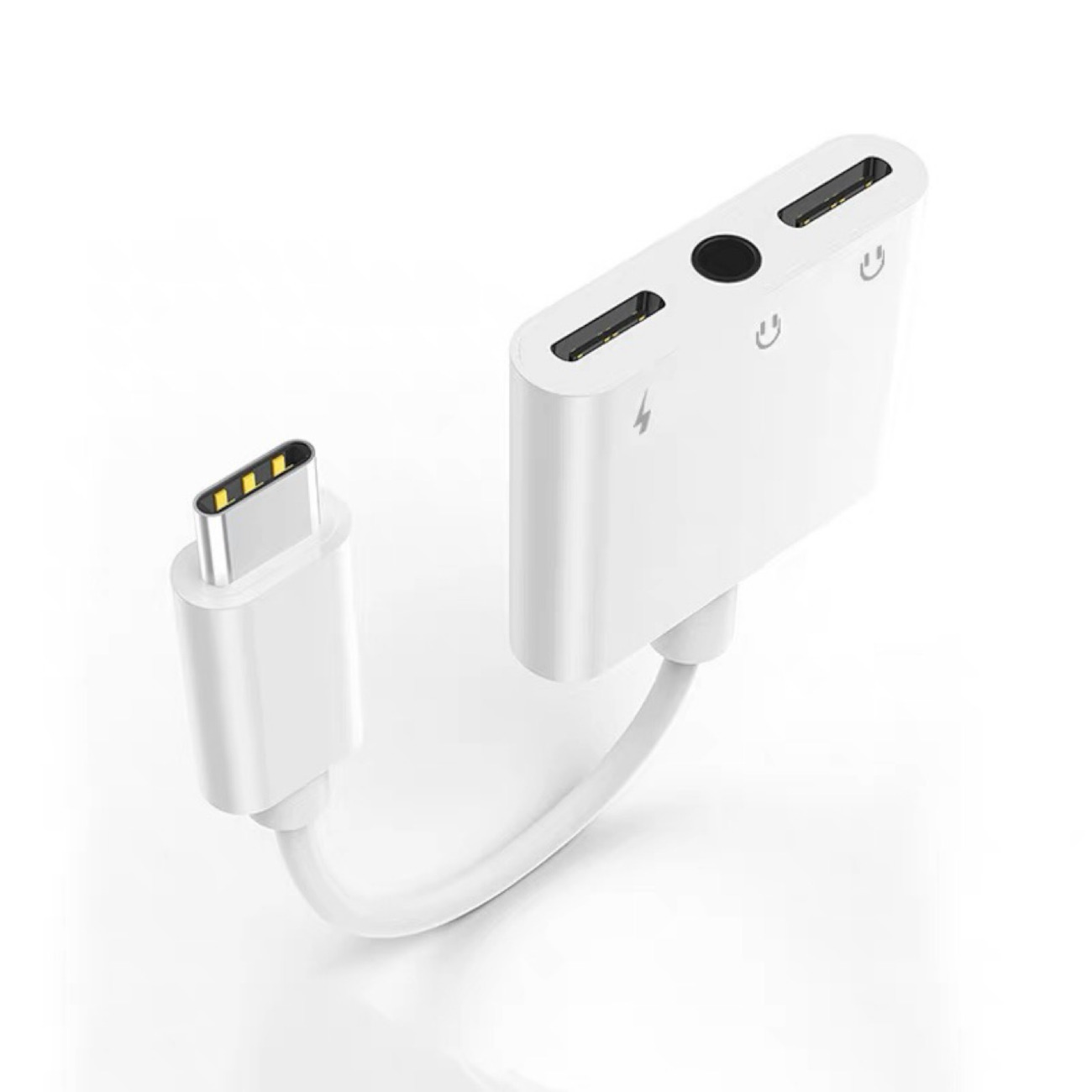 Weißer Adapter mit USB-C-Anschluss und zwei Audioanschlüssen.