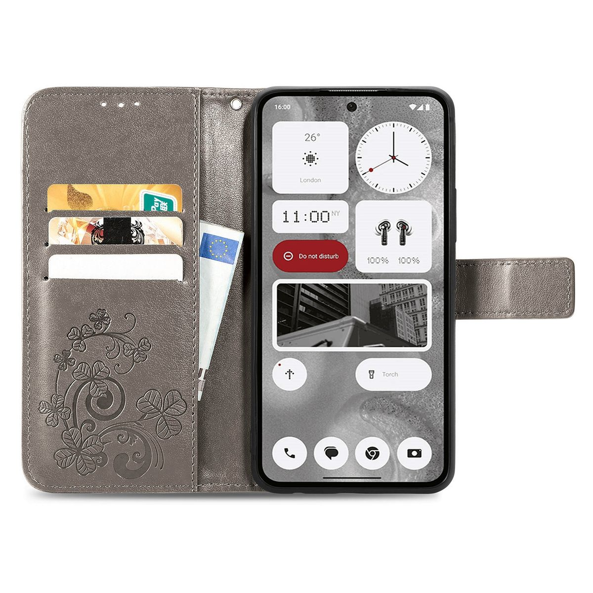 Graue Handyhülle mit einem Telefon darin. Es zeigt eine Uhr und andere Symbole. Weißer Hintergrund.