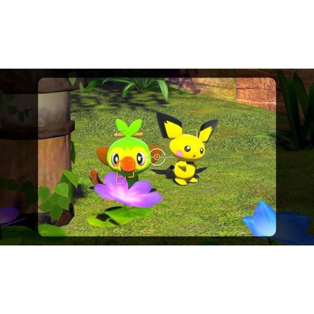 Zrzut ekranu z gry Pokemon. Grookey i Pikachu w naturze, z kwiatami i drzewami.